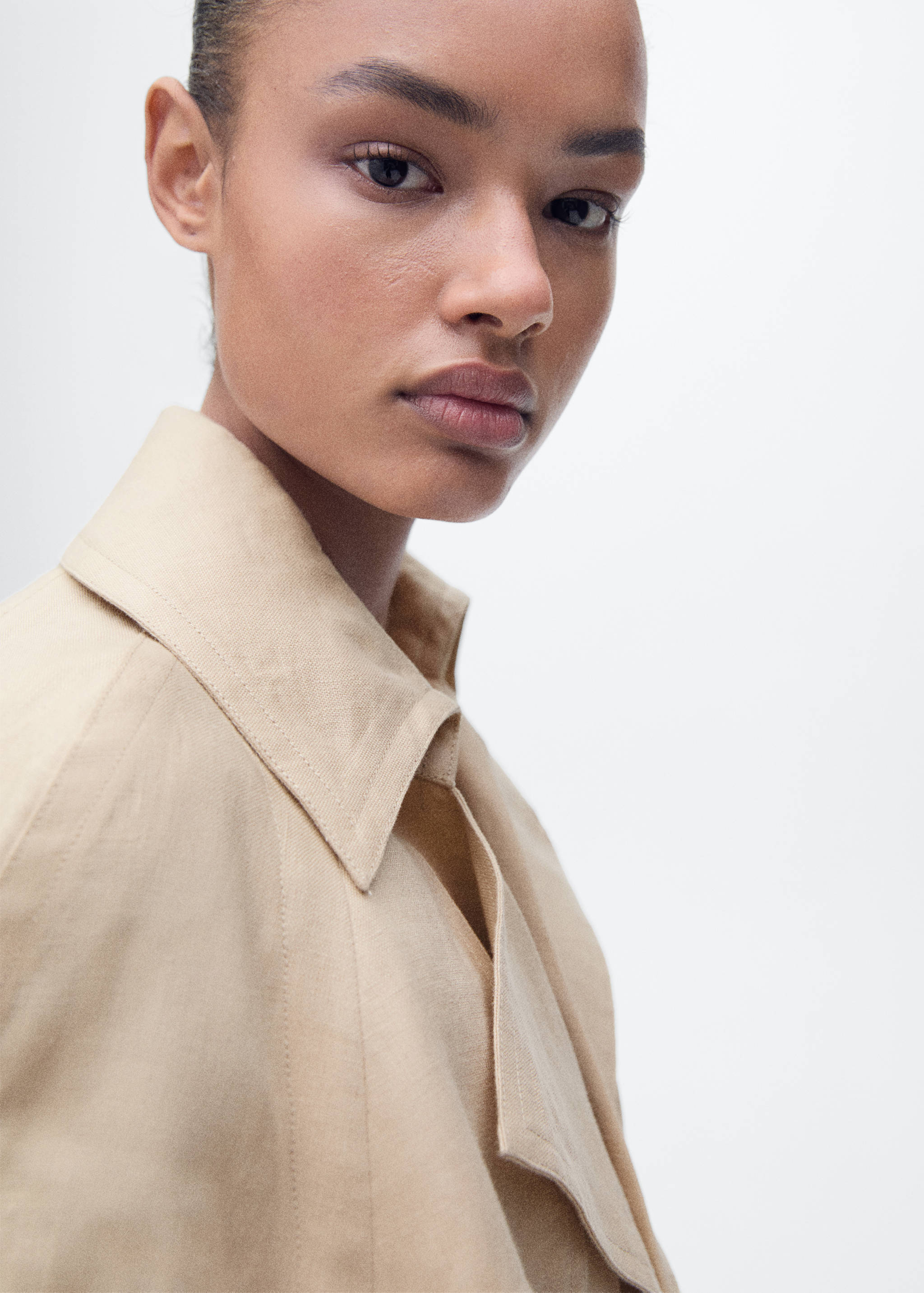 Linen jacket with belt - Details of the article 1