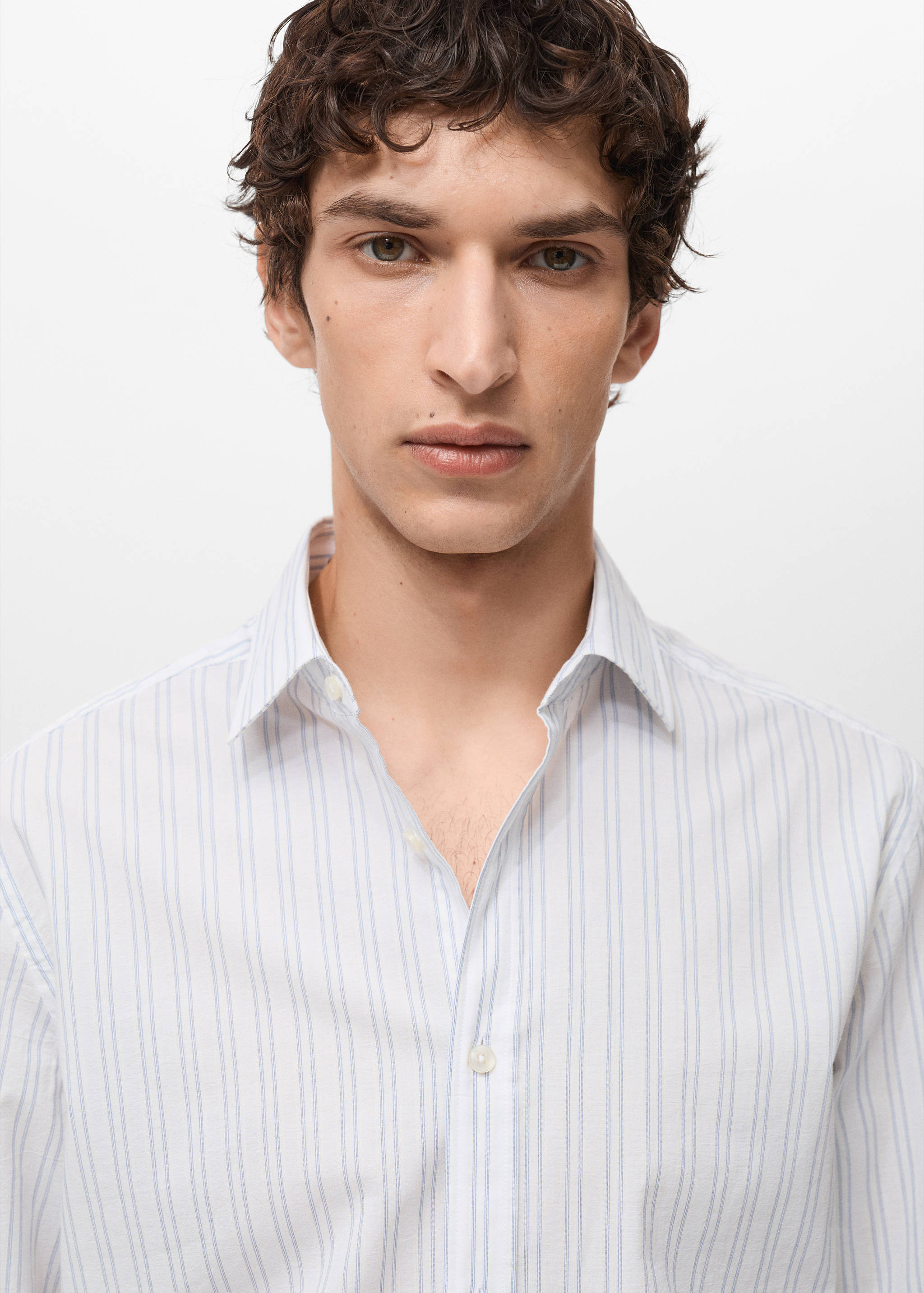 100% cotton regular-fit striped shirt - Details of the article 1