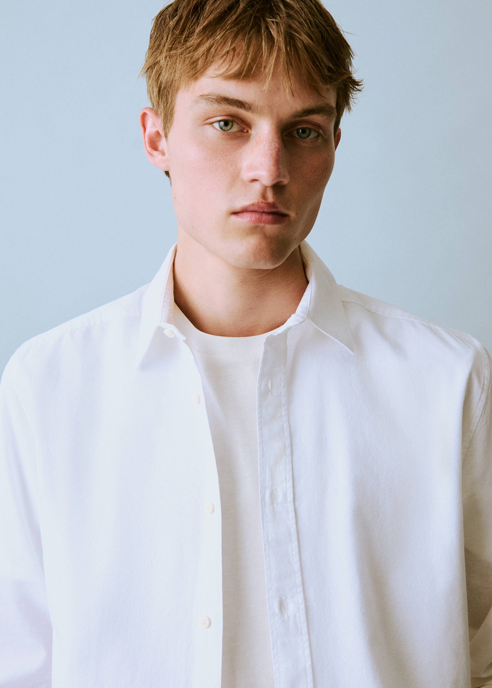 Linen oxford shirt - Reverse of the article