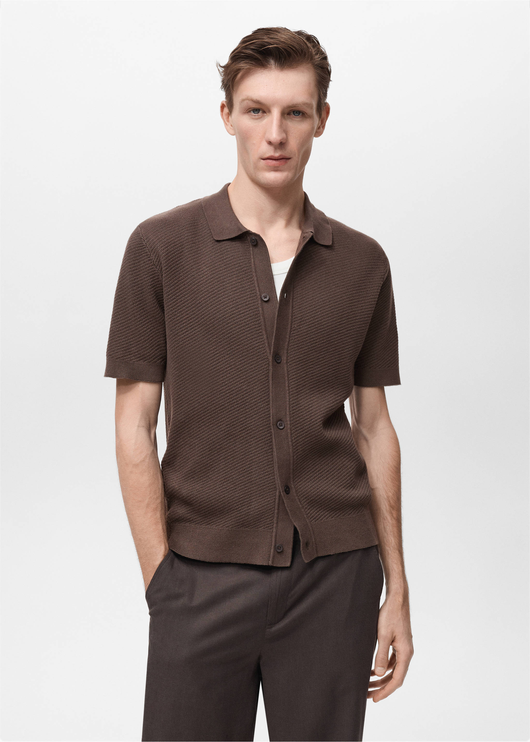 Knitted structured shirt with lace design - Medium plane, Chocolate. Ref: 87077897-00.