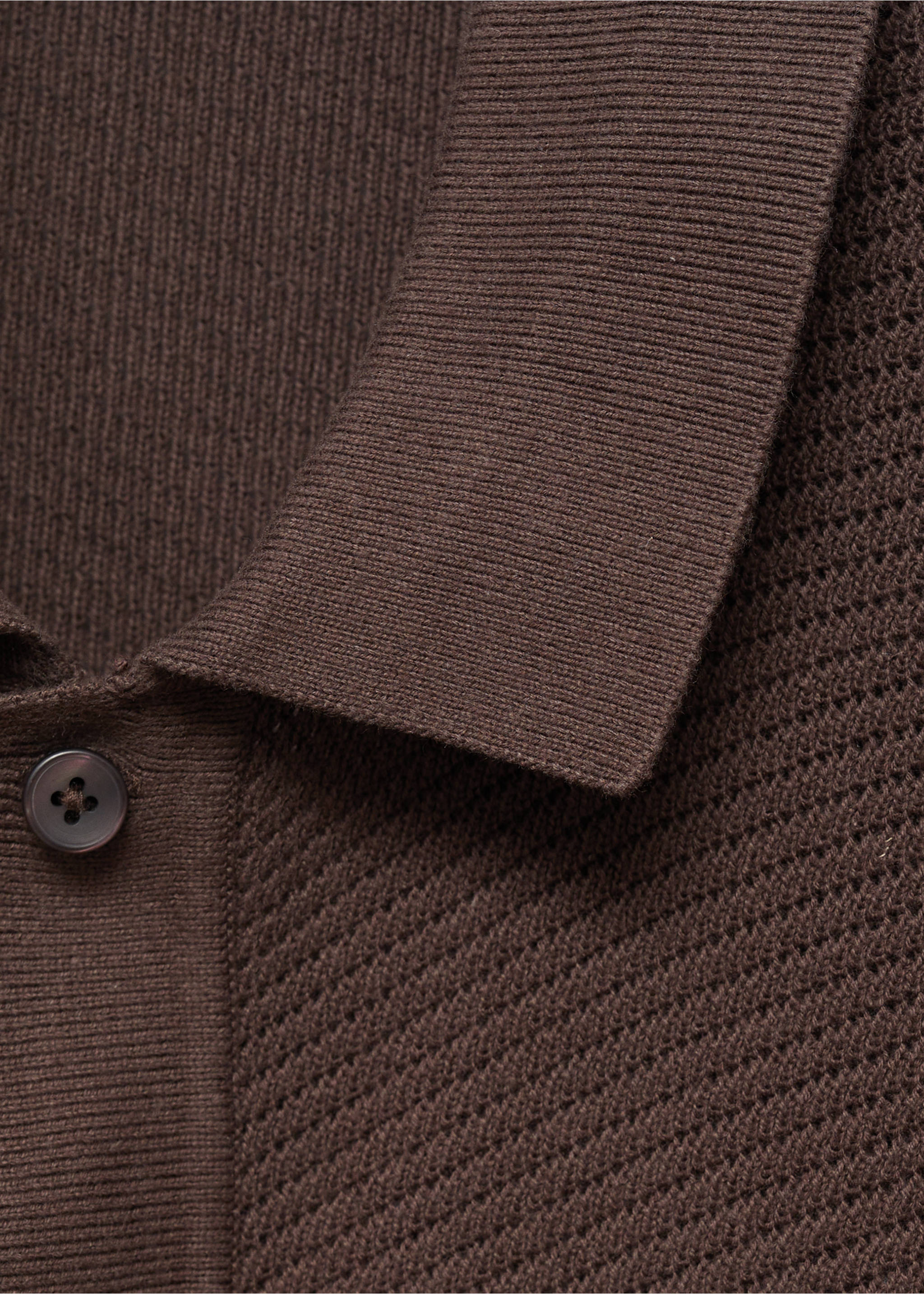Knitted structured shirt with lace design - Details of the article 8, Chocolate. Ref: 87077897-00.