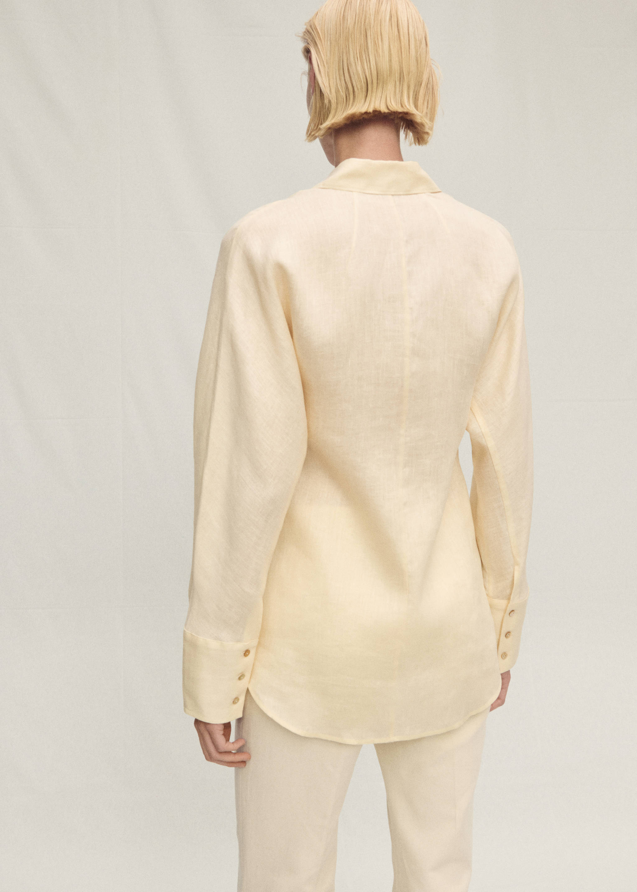 Chemise lin détail boutons - Verso de l’article