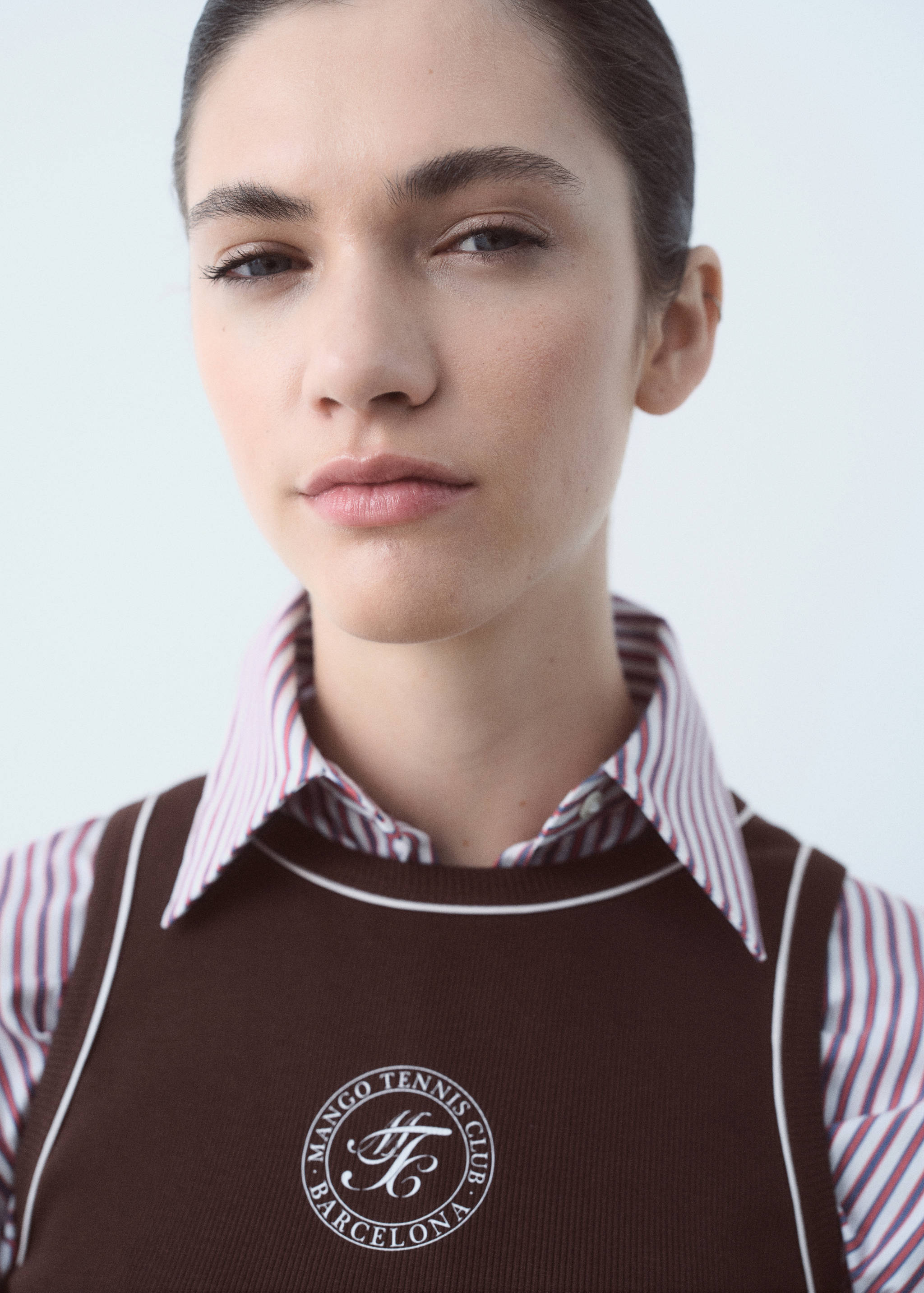 Top de algodão com mensagem estampada - Pormenor do artigo 1