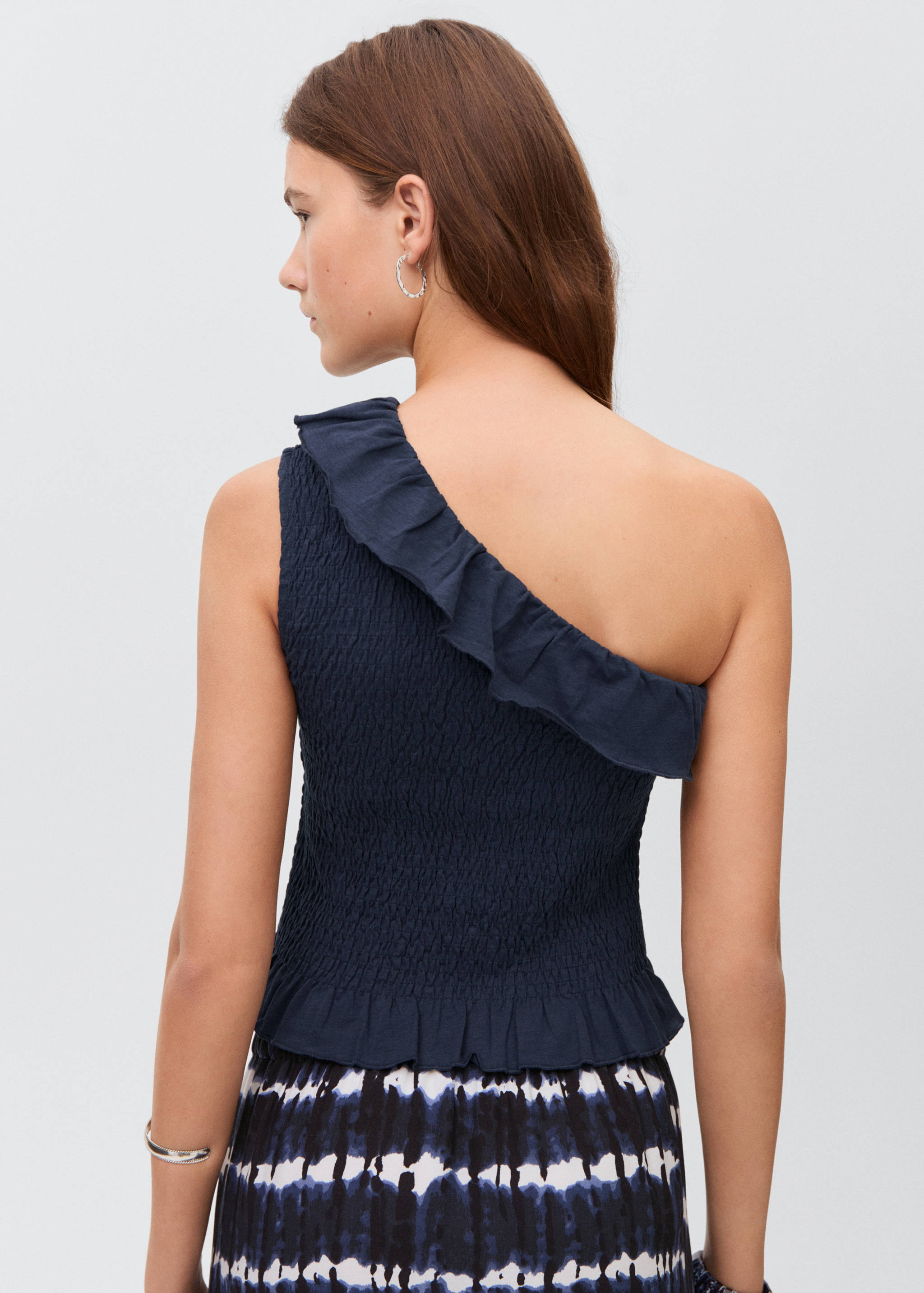 Asymmetric flounces top - Reverse of the article