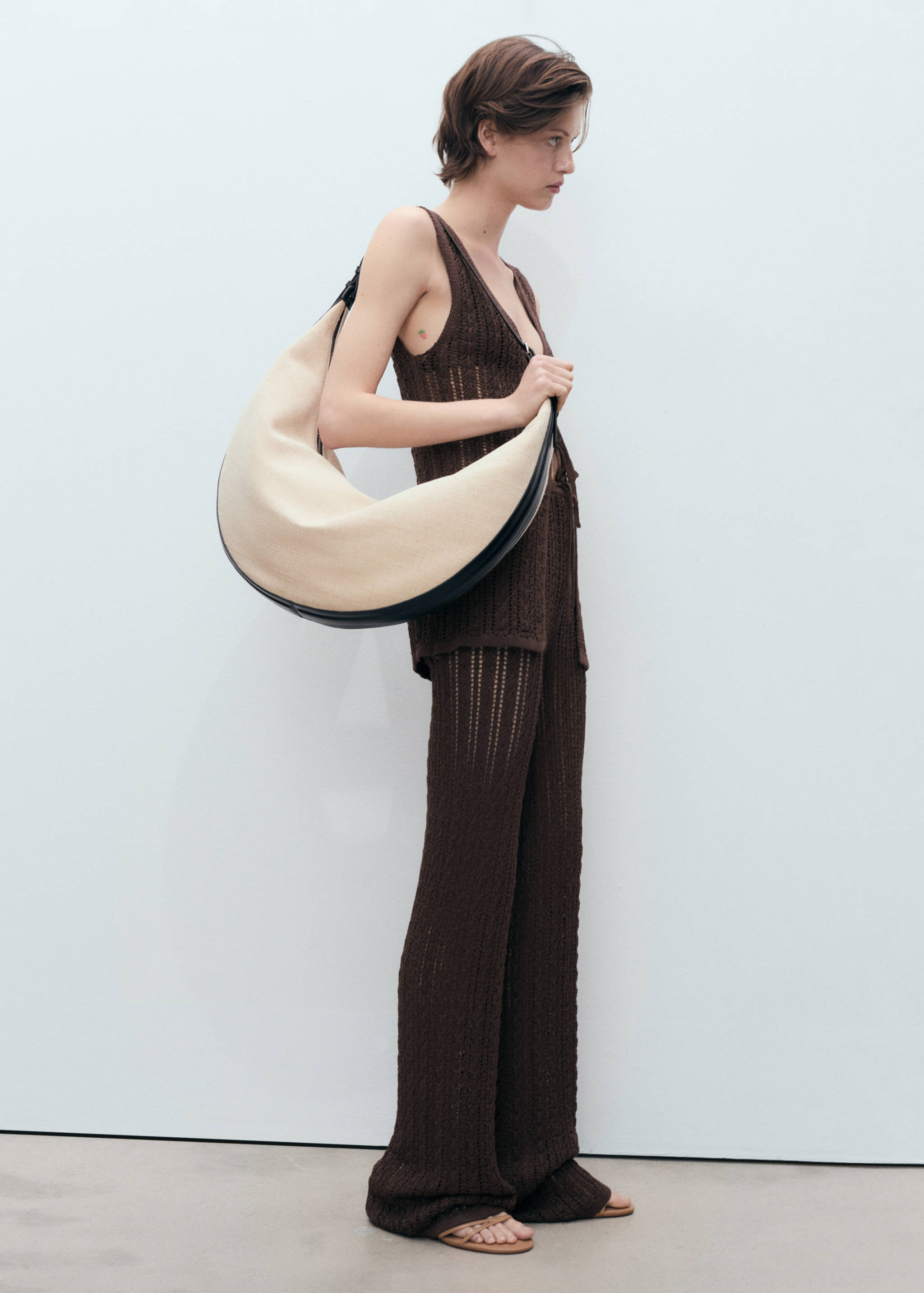 Straight-fit openwork knitted trousers - General plane