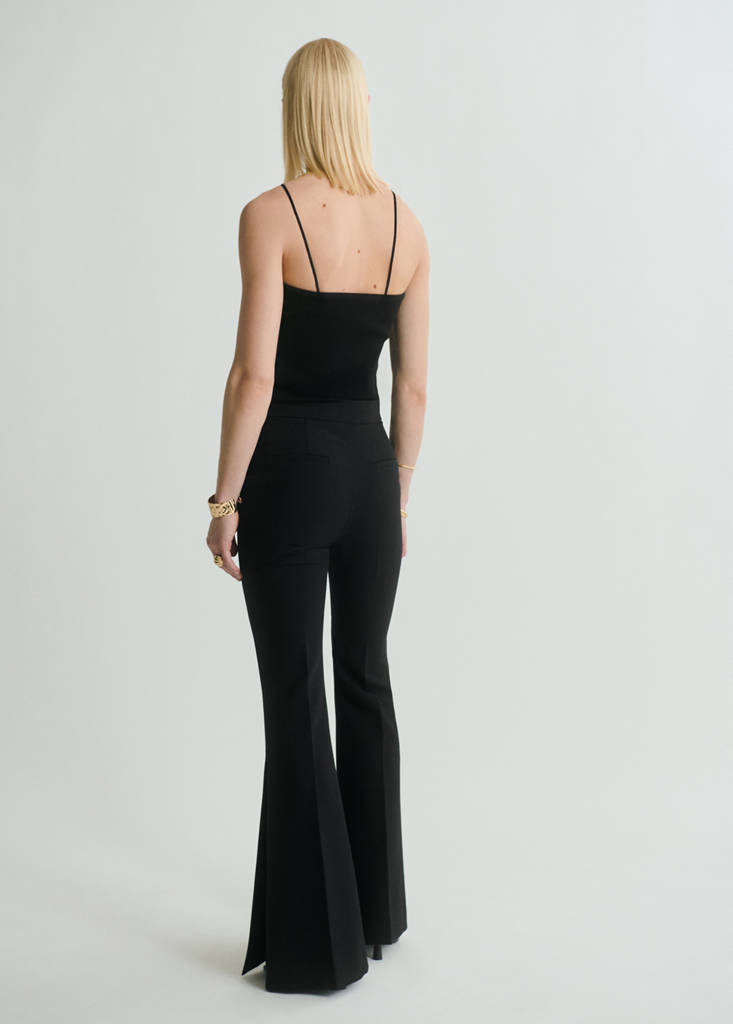 Maxi-flower knitted top with straps — Black