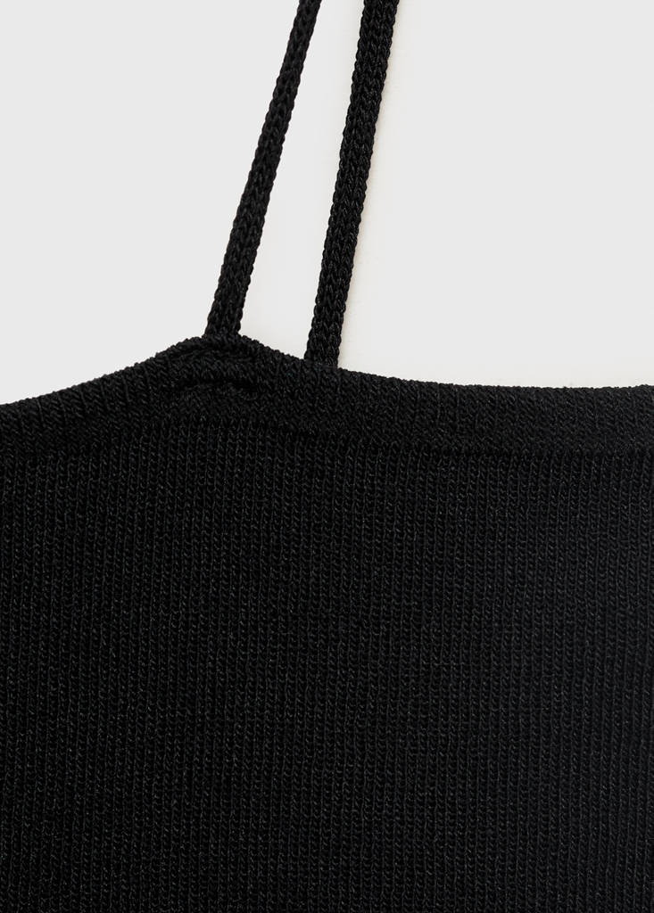Maxi-flower knitted top with straps — Black