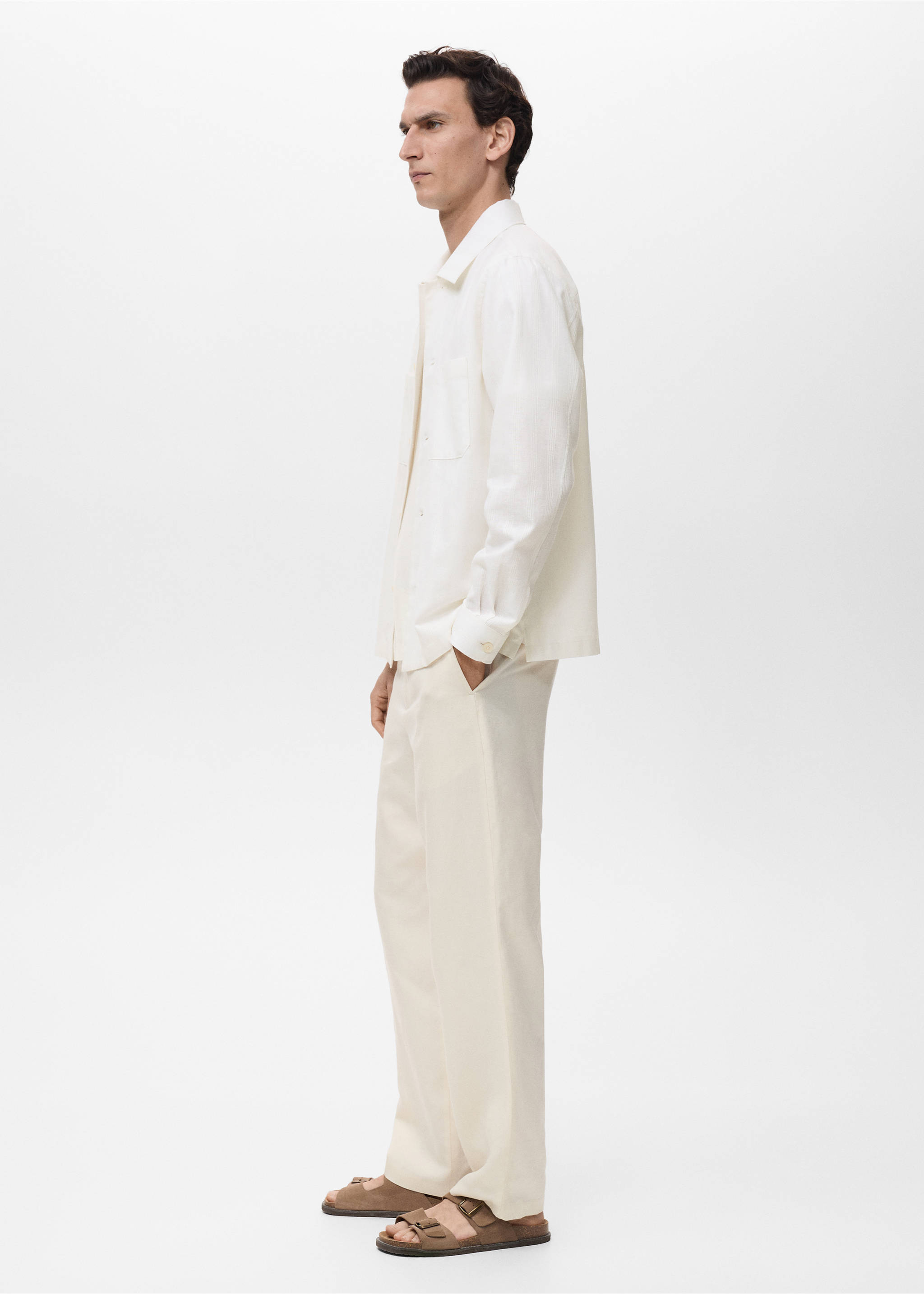 Linen-blend overshirt with pockets - Details of the article 2, Ecru. Ref: 87079216-00.