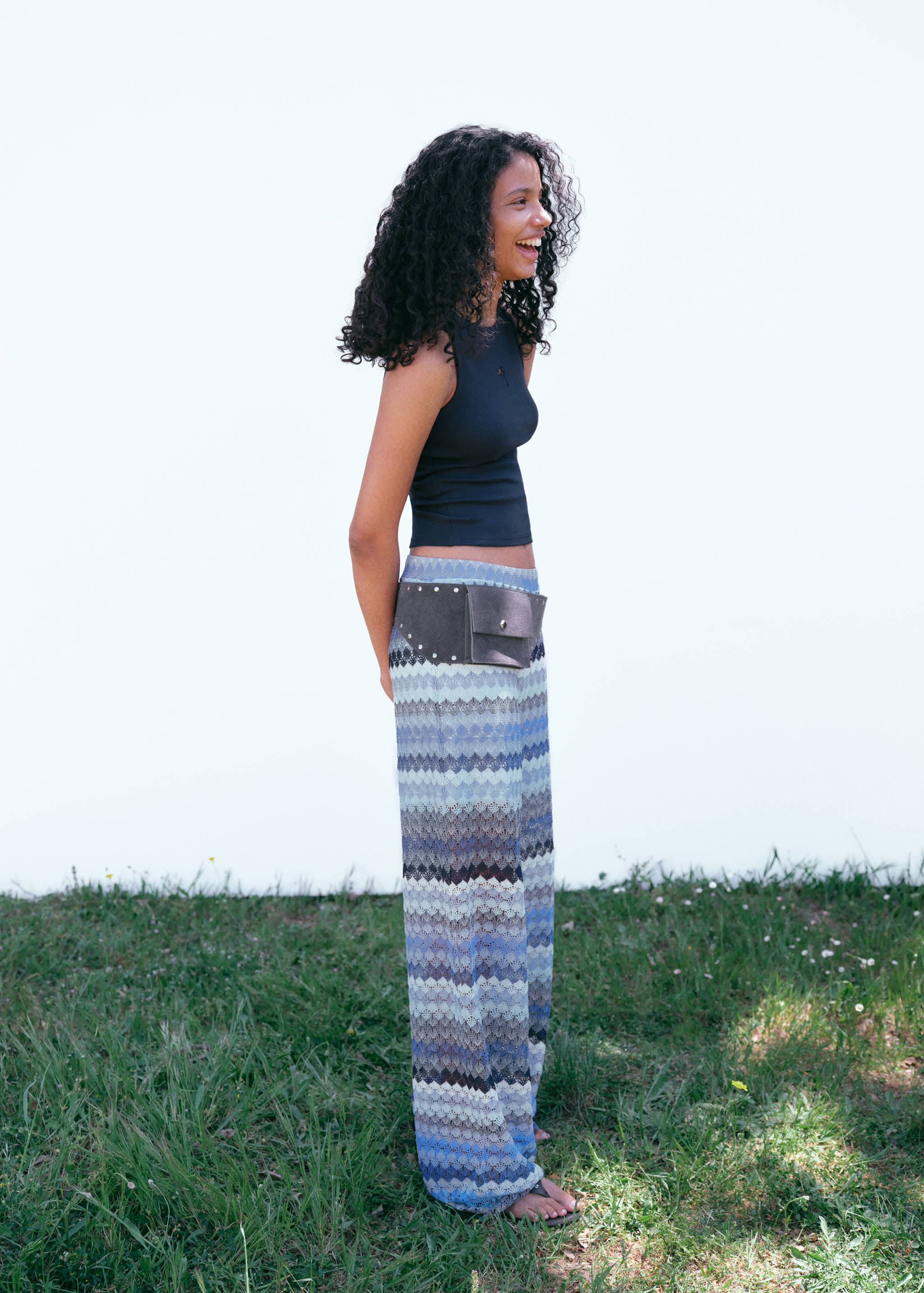 Zigzag openwork knitted trousers - Details of the article 6