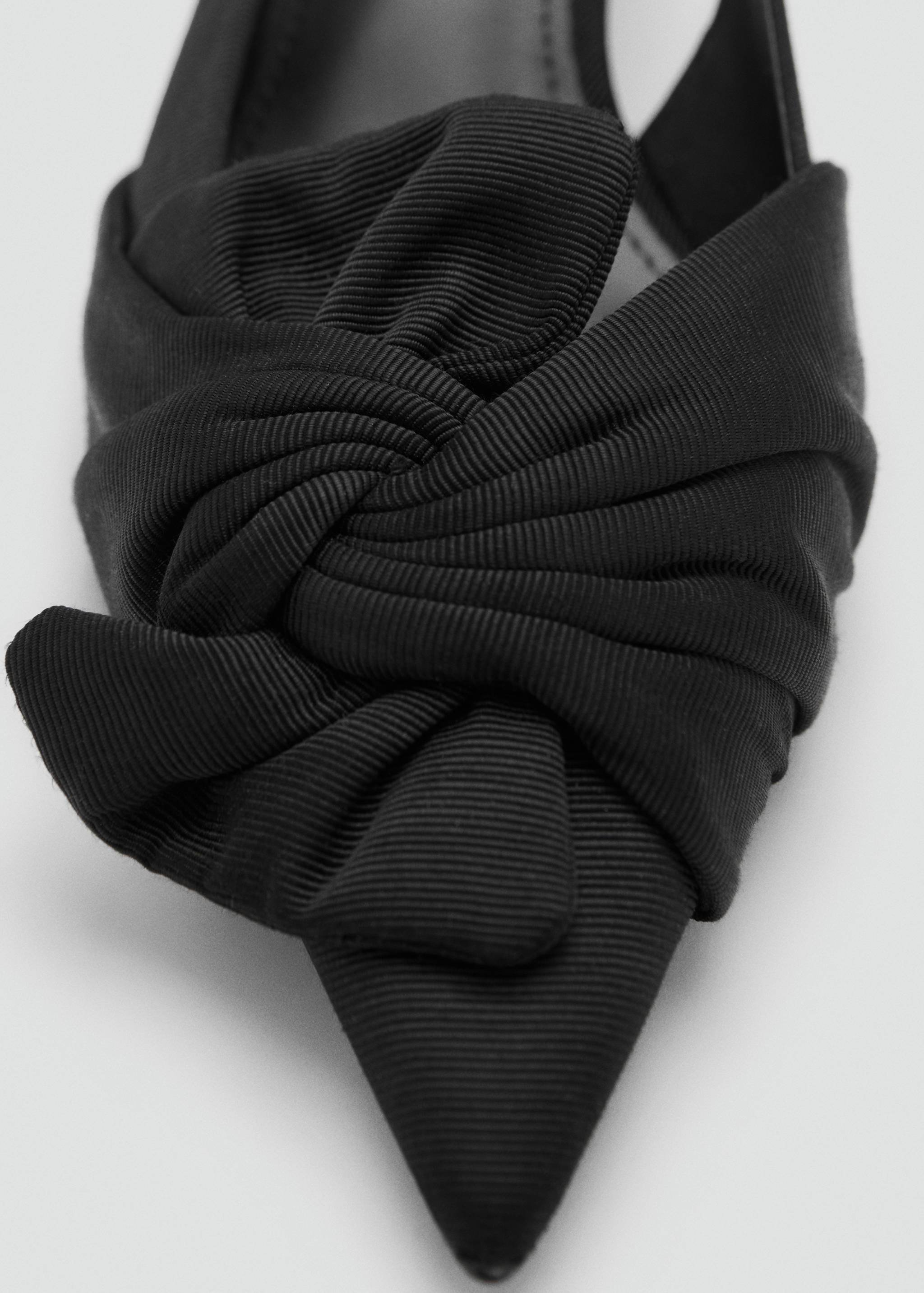 Knot heel shoes - Details of the article 2