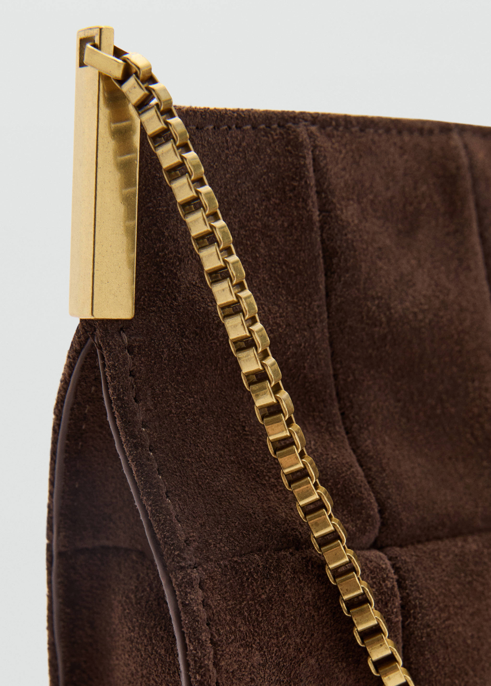 Chain suede bag - Details of the article 2