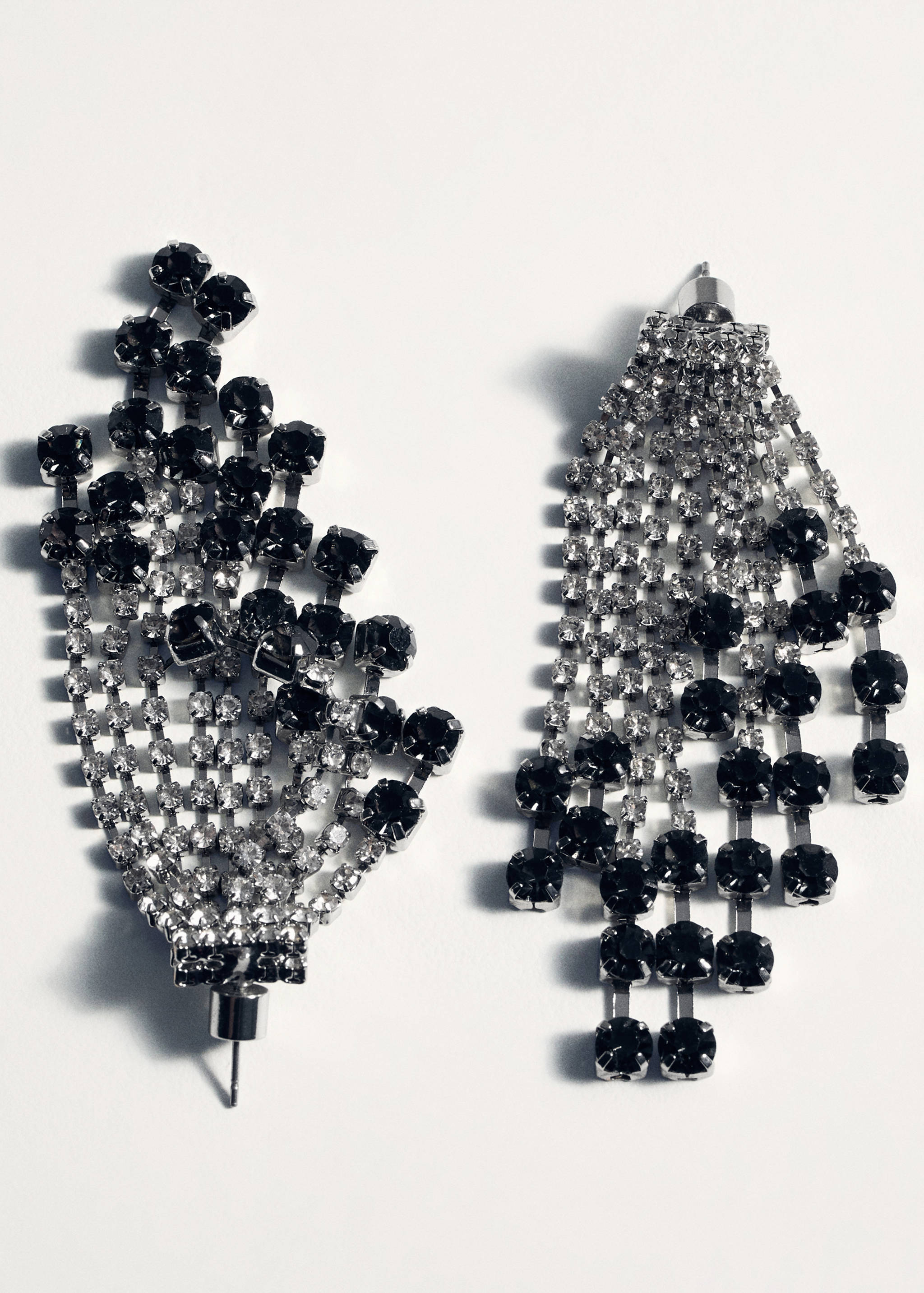 Cascade earrings with faceted crystals - Details of the article 5