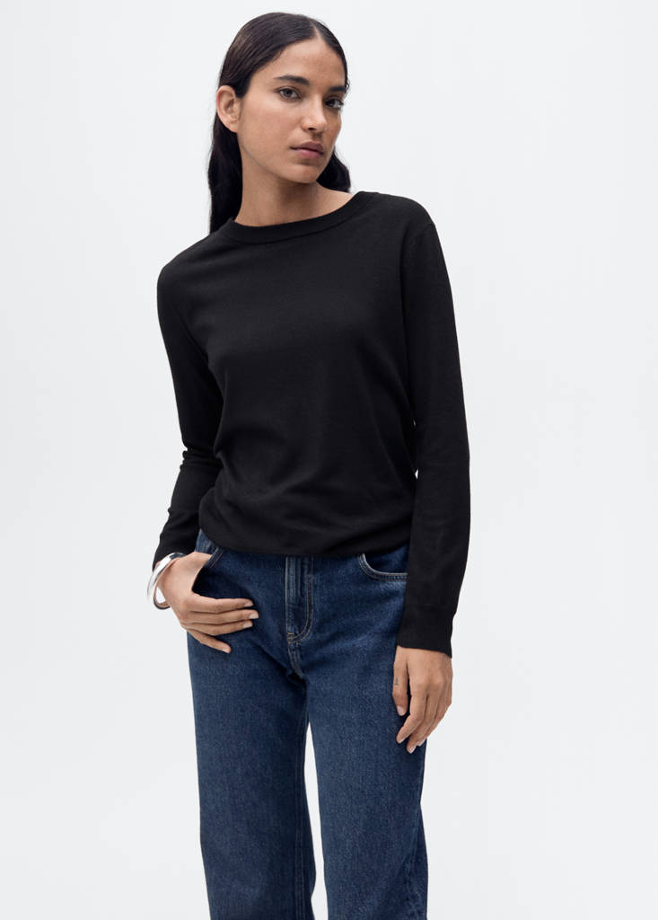Wool-blend round-neck sweater — Black
