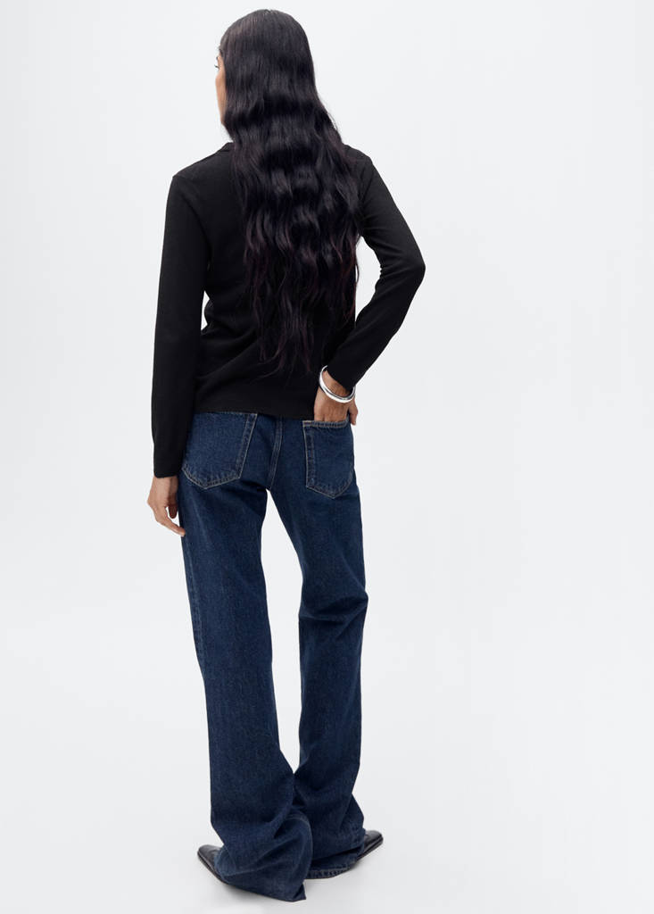 Wool-blend round-neck sweater — Black