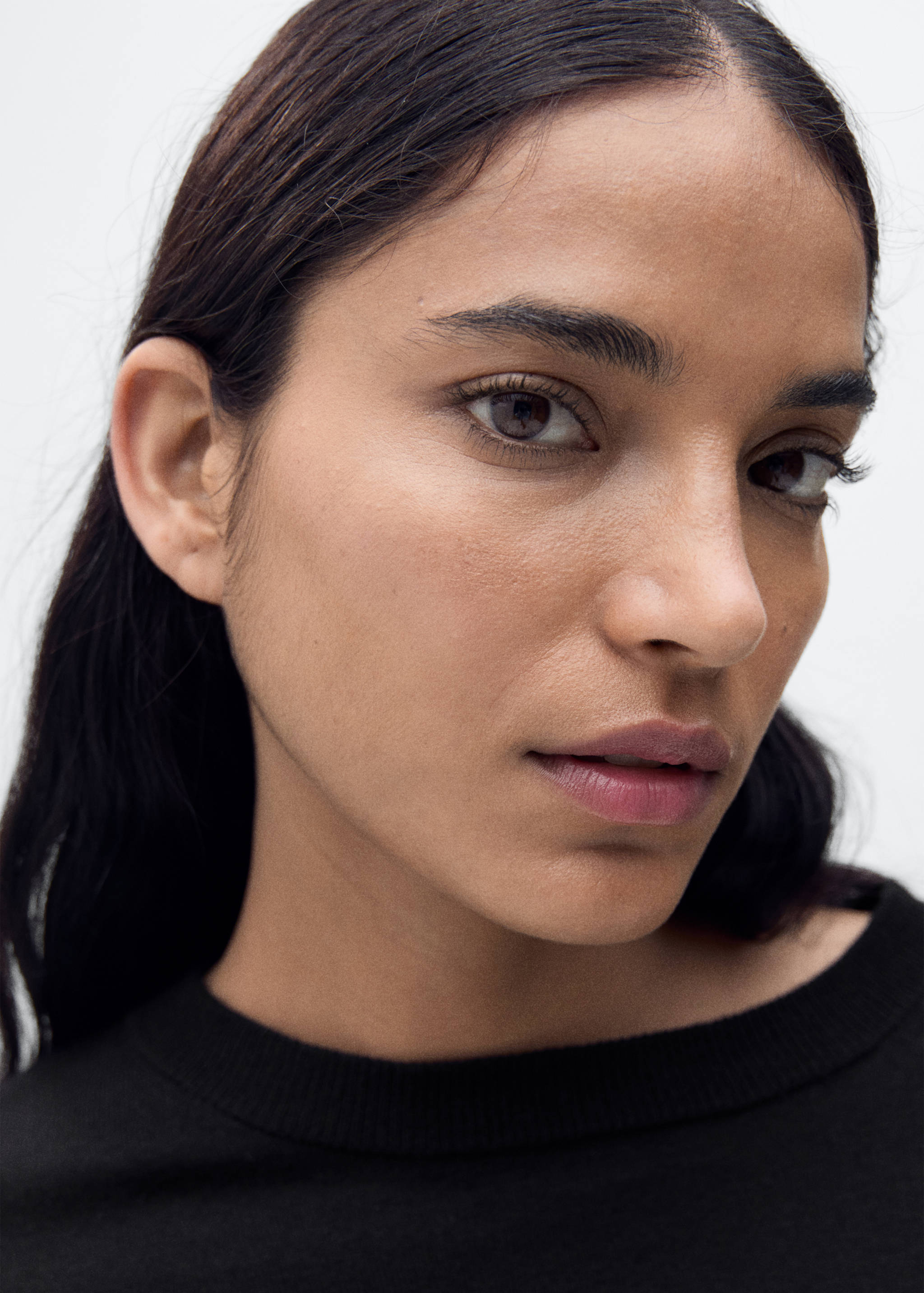 Wool-blend round-neck sweater - Details of the article 1