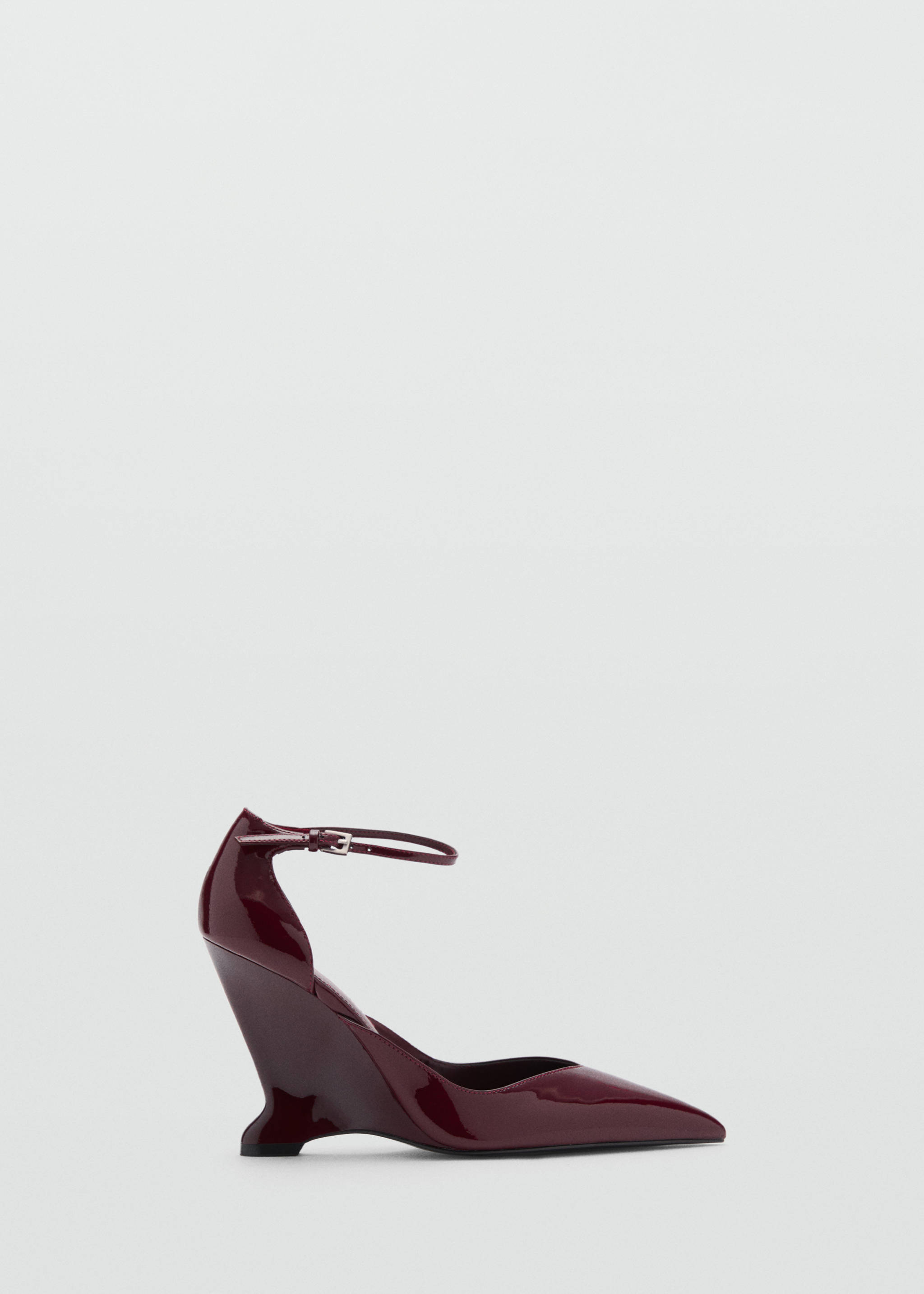 Chaussures cuir semelle compensée incurvée - Article sans modèle