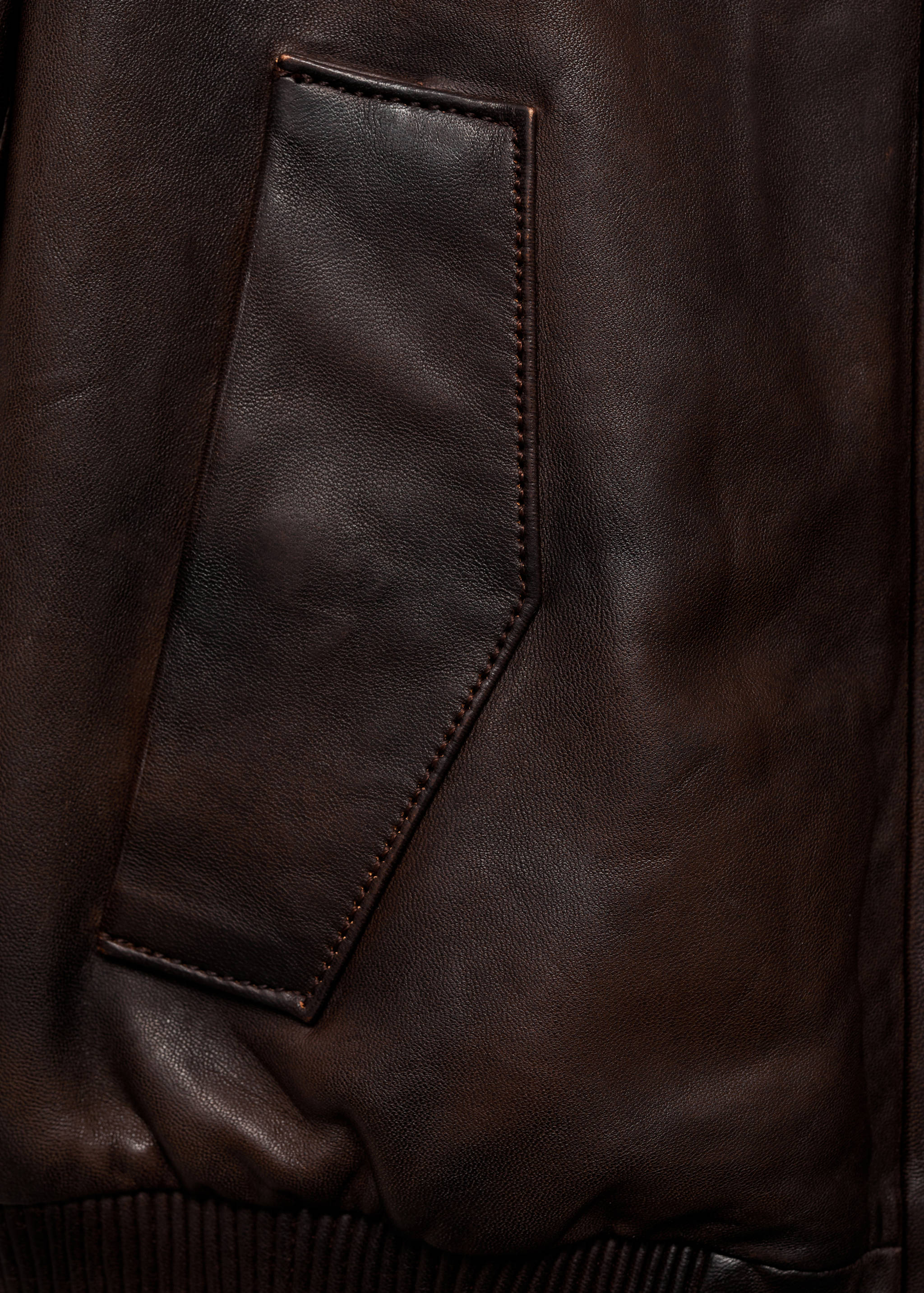 Leather bomber jacket - Details of the article 0