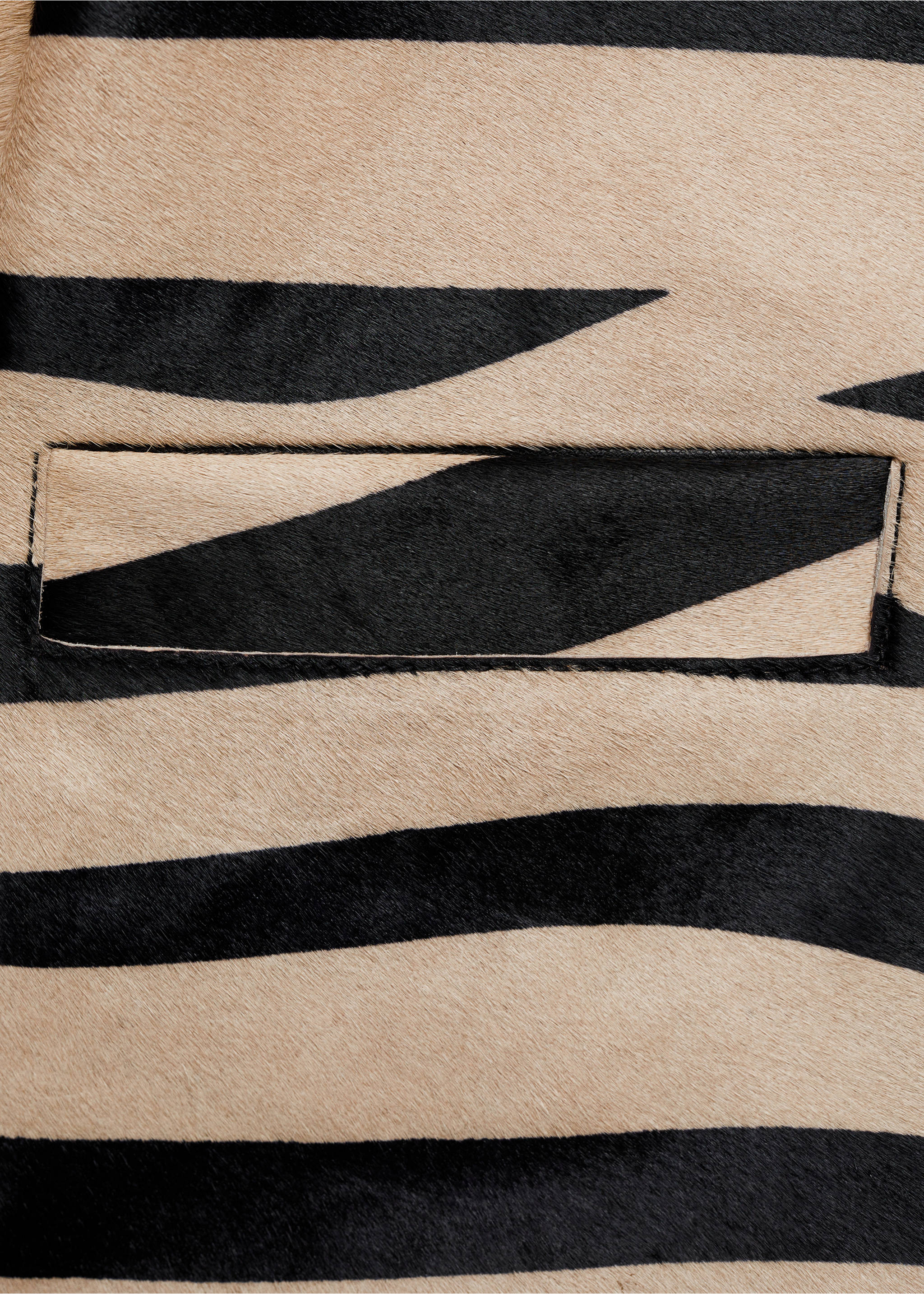 Zebra-print fur jacket - Details of the article 0, Black. Ref: 87080454-00.