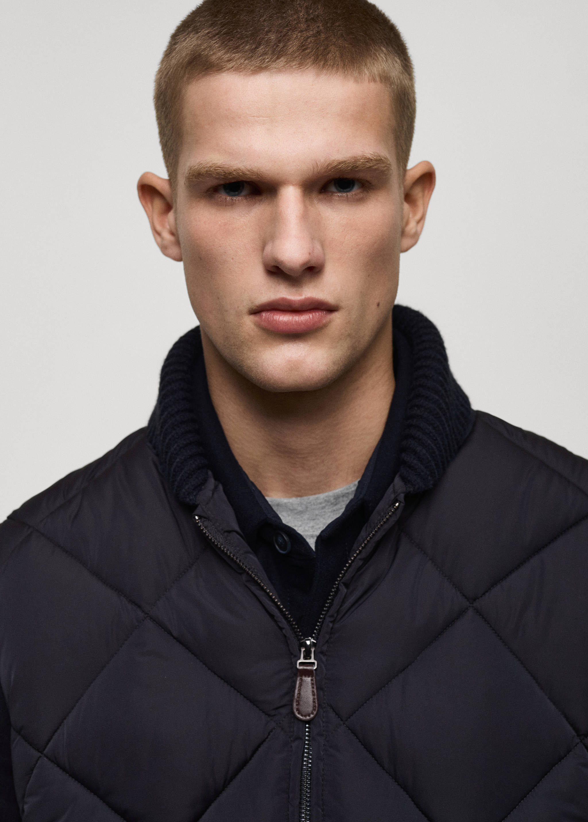 Gilet matelassé résistant à l’eau - Détail de l'article 1