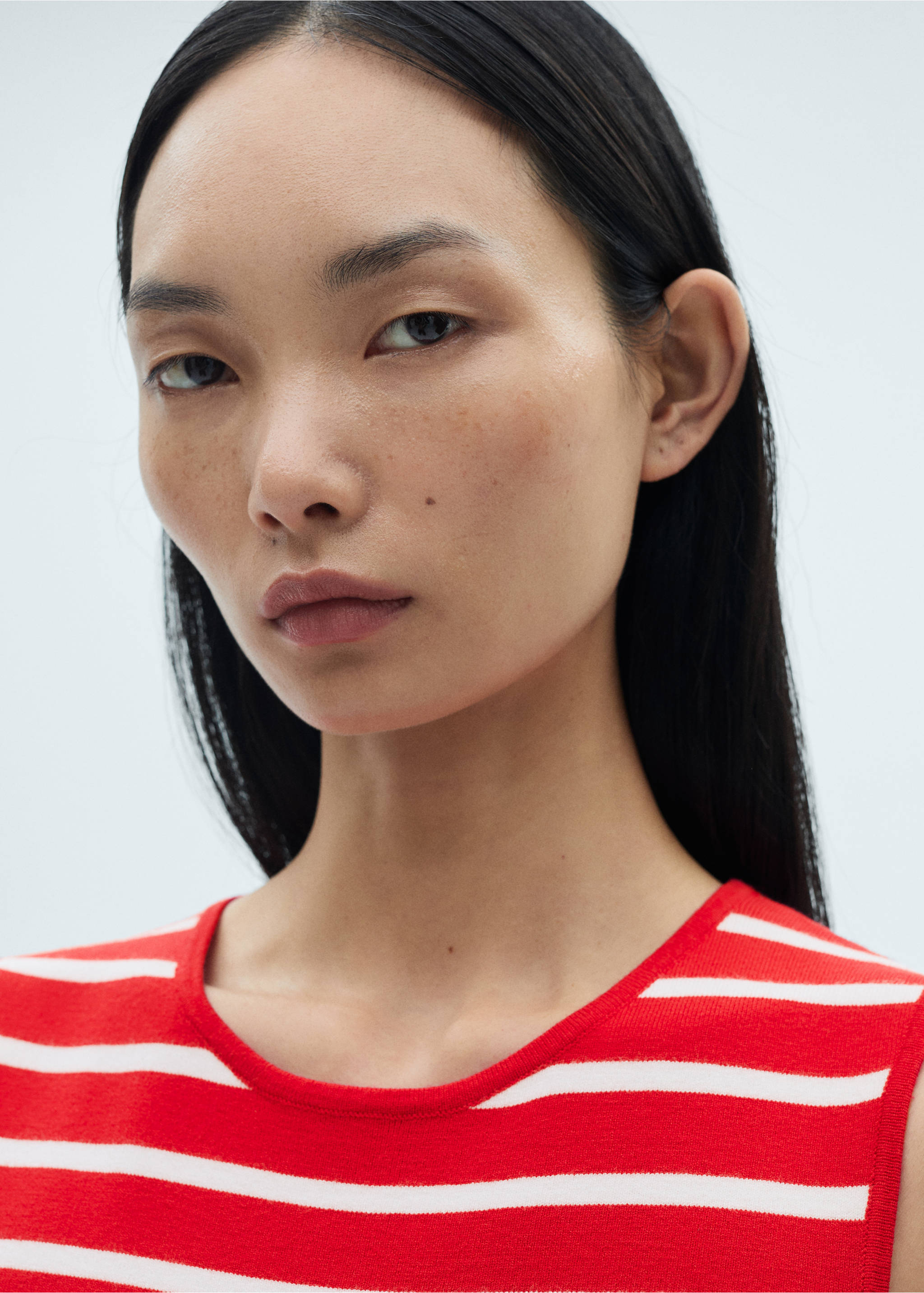 Striped dress with metallic buttons - Details of the article 1, Red. Ref: 87080586-00.