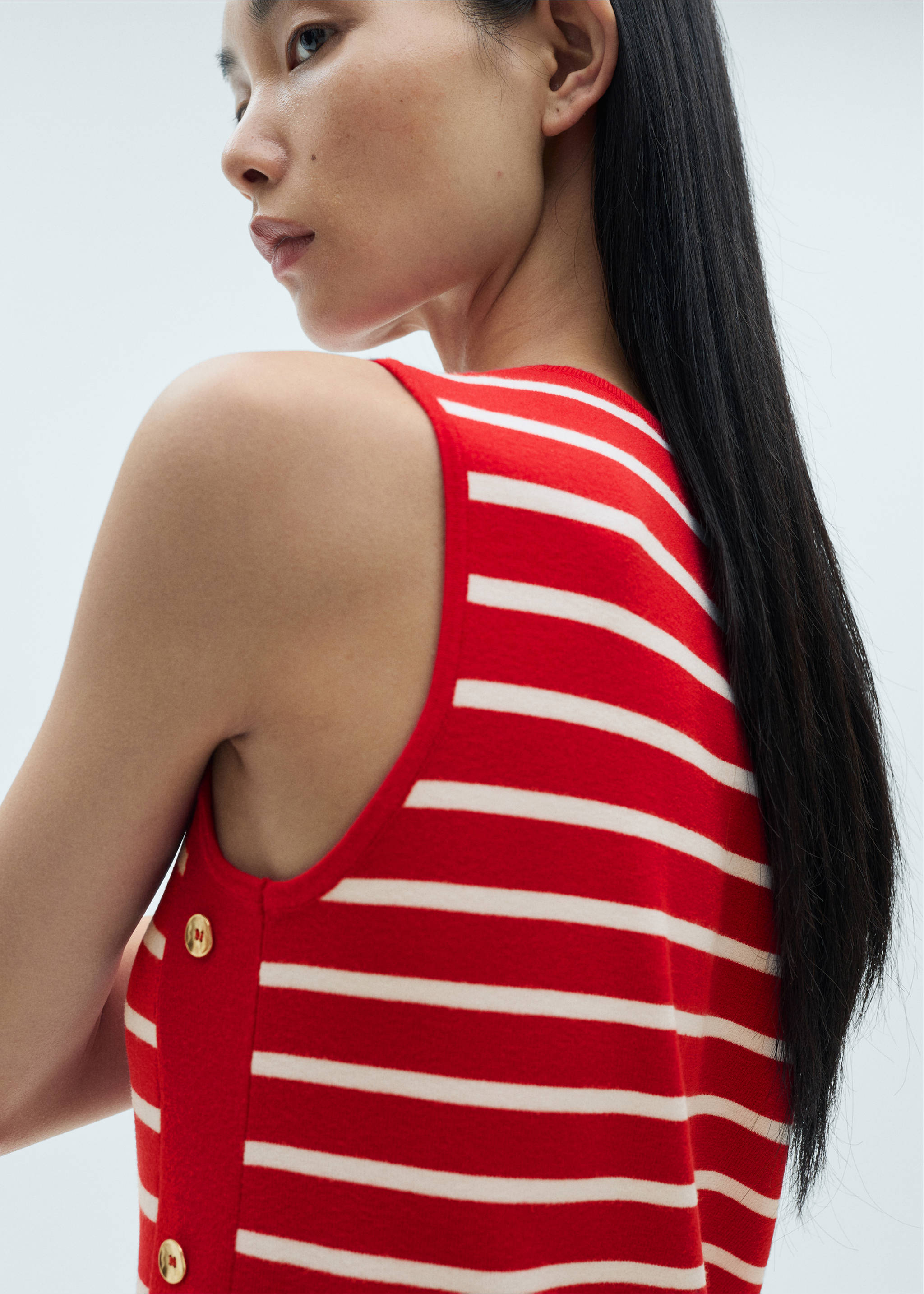 Striped dress with metallic buttons - Details of the article 2, Red. Ref: 87080586-00.