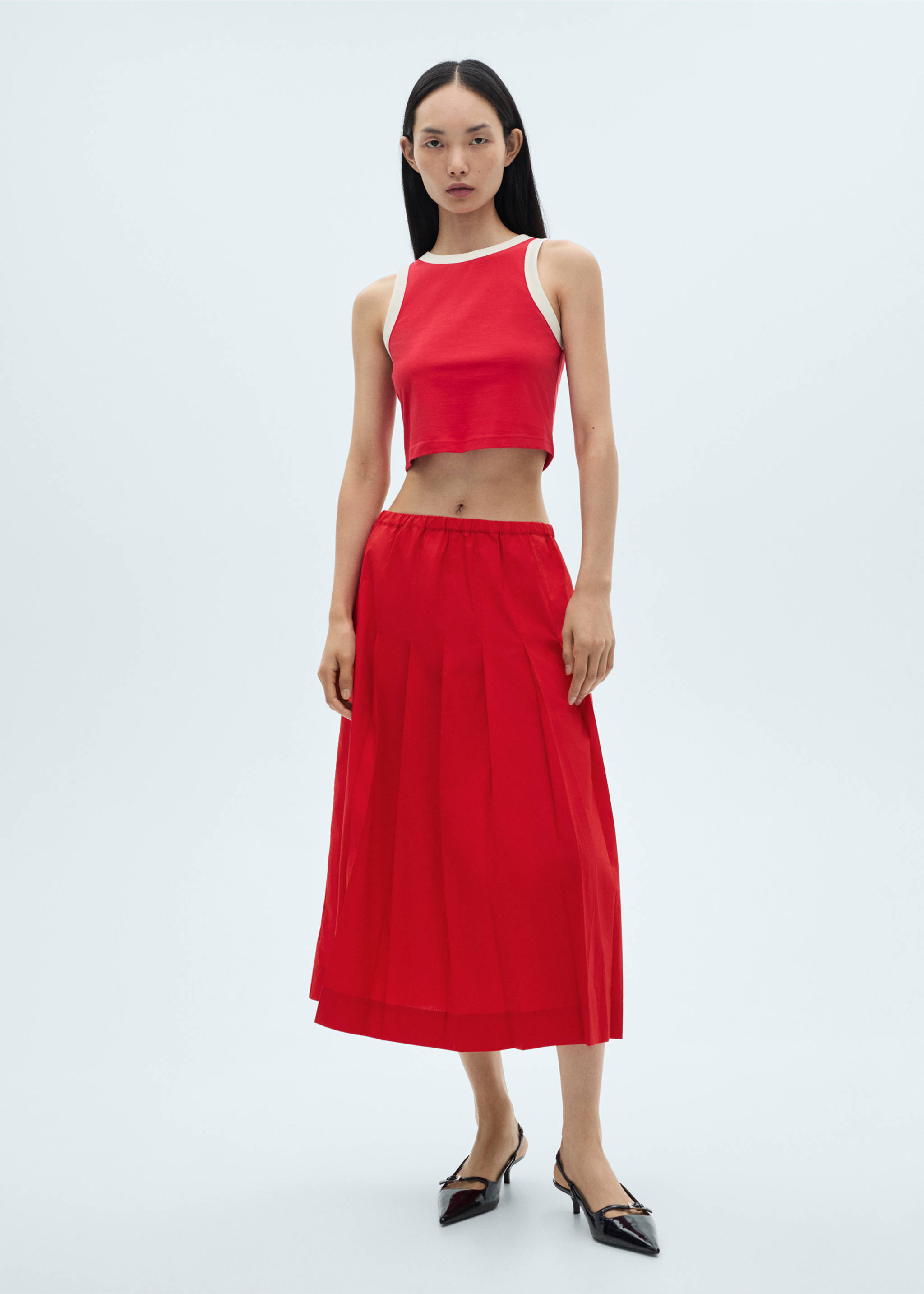 Contrast trim top - General plane, Red. Ref: 87080590-00.