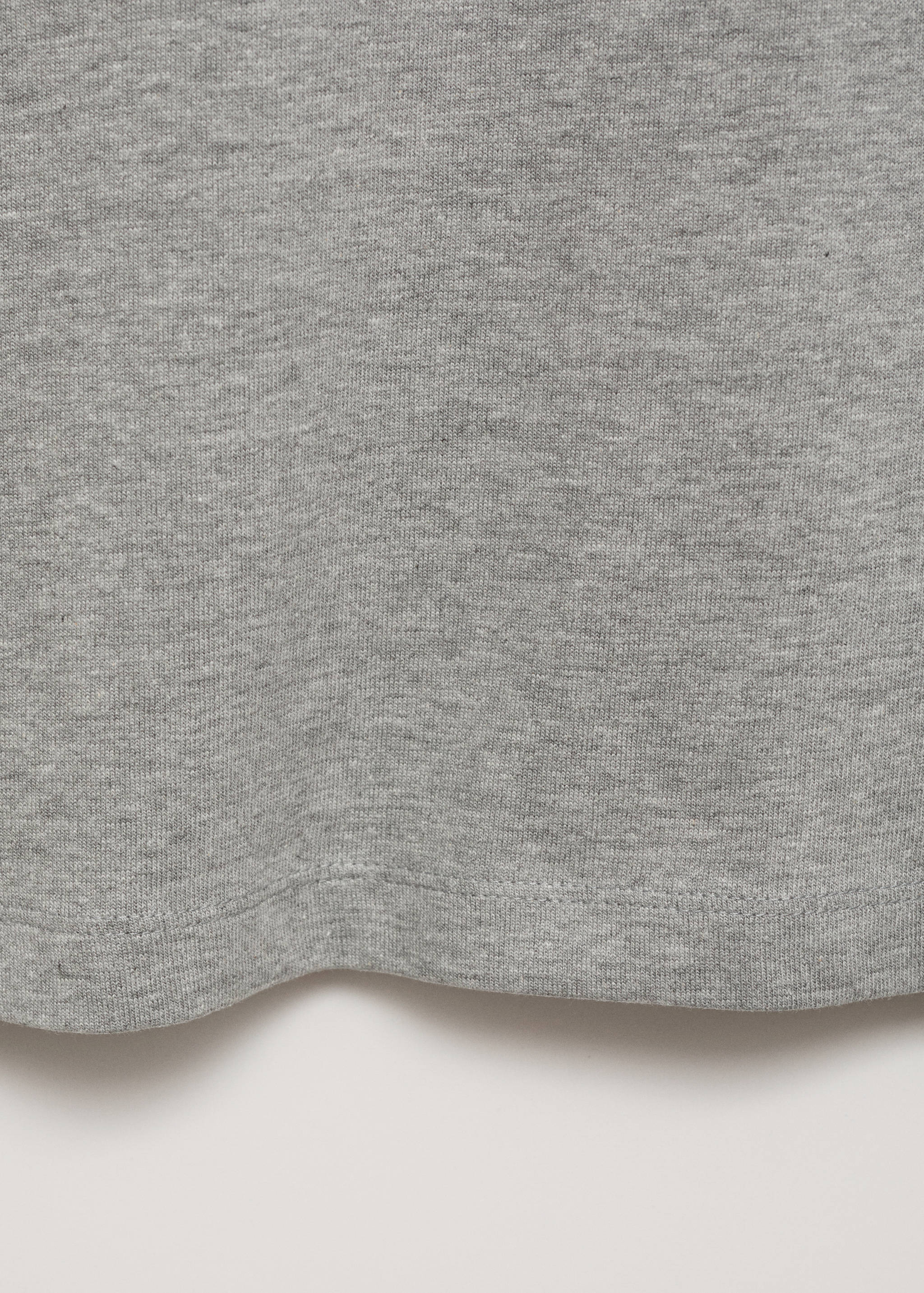 تي شيرت ثقيل الوزن بقصة فضفاضة - تفاصيل المنتج 0