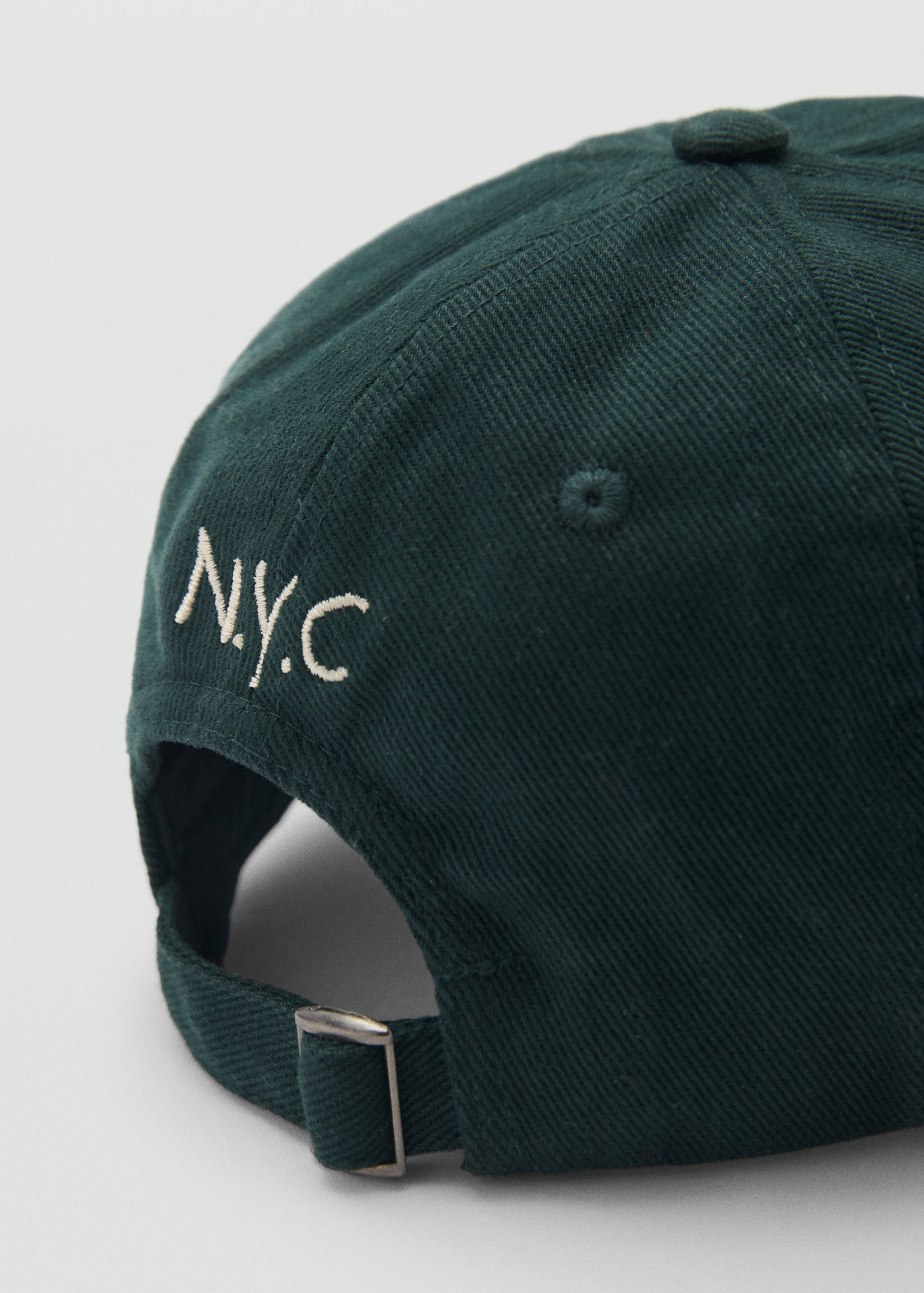 Embroidered canvas cap - Details of the article 1