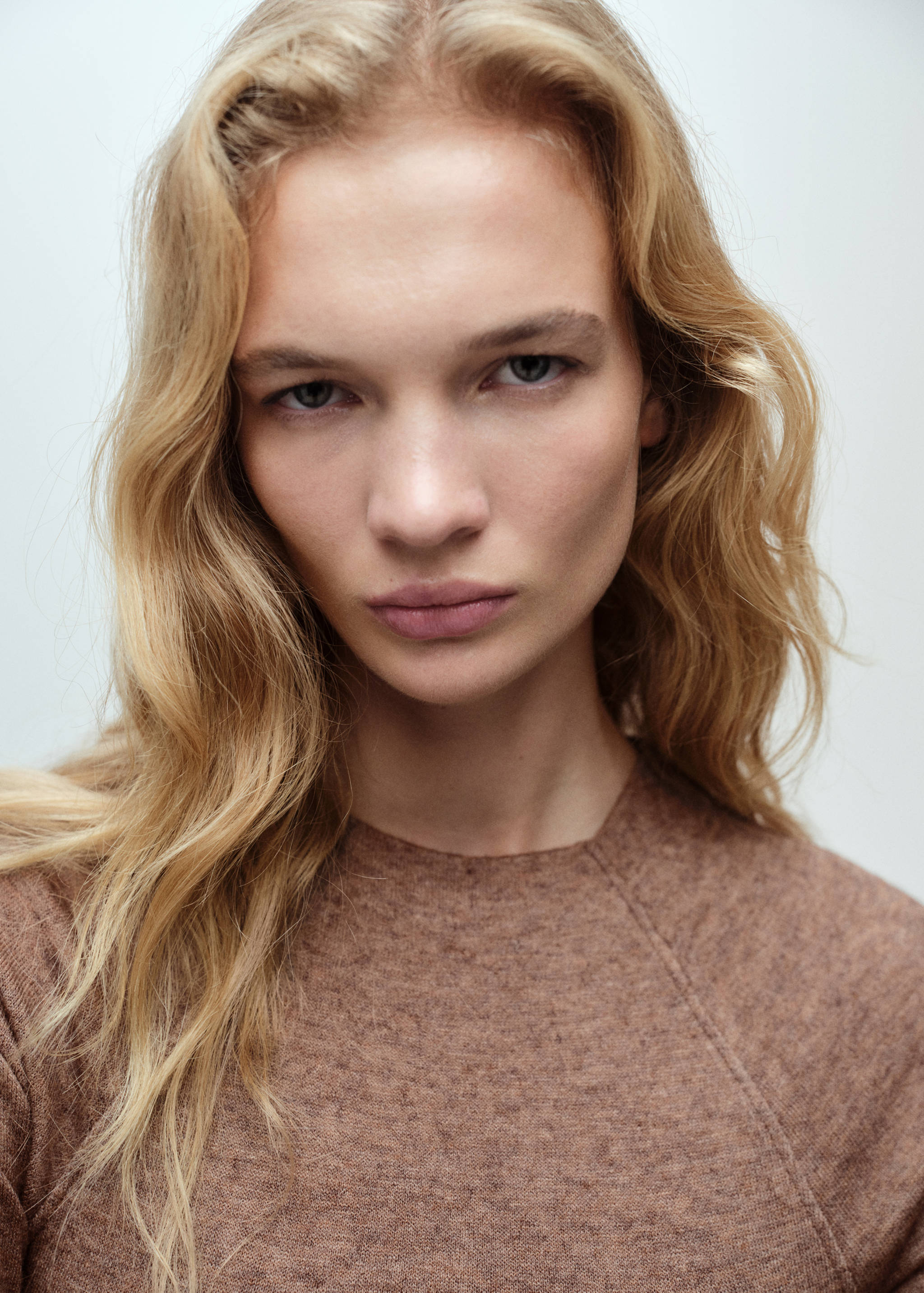 T-shirt coutures décoratives - Détail de l'article 1