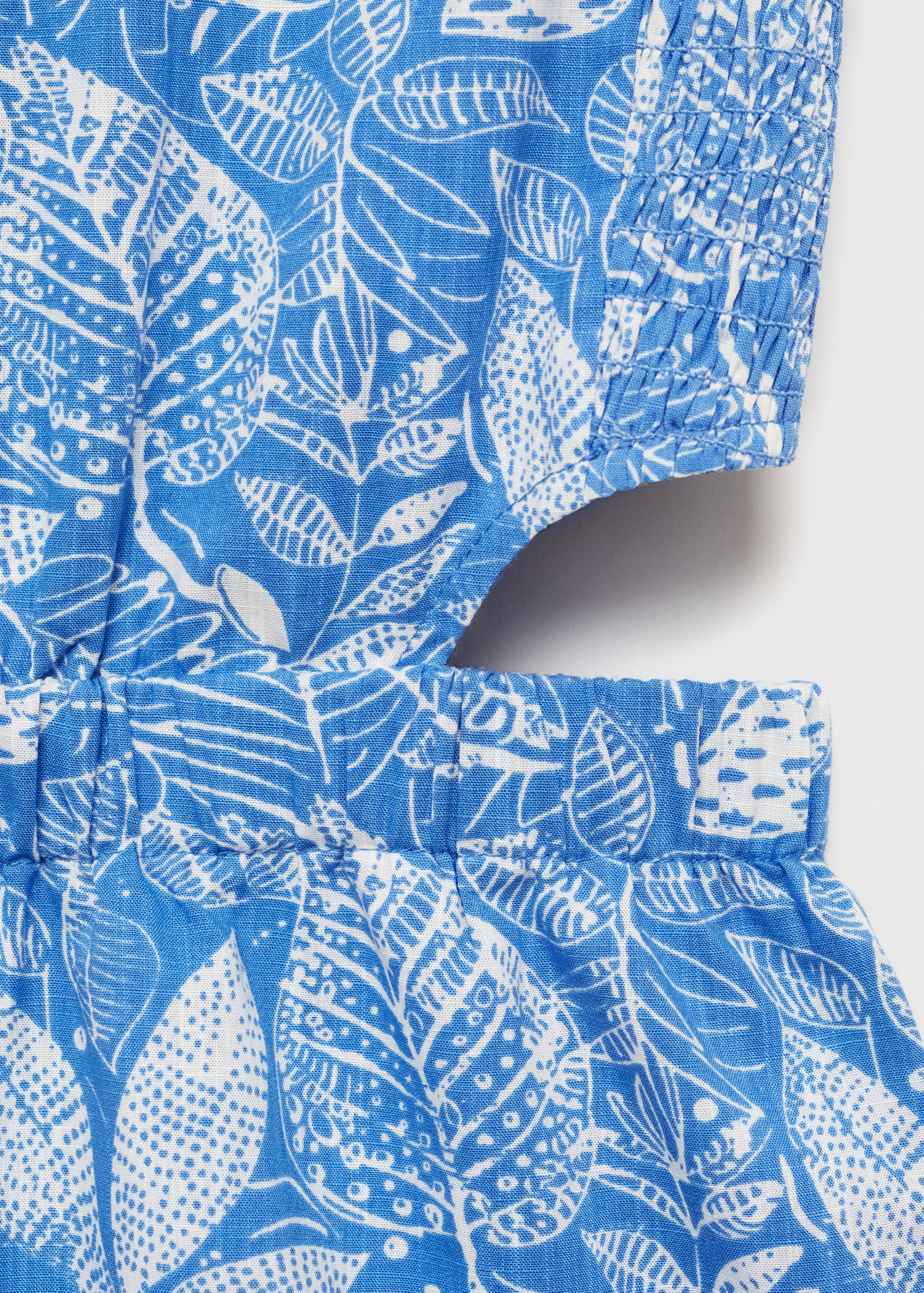 Printed jumpsuit with openings - Details of the article 8