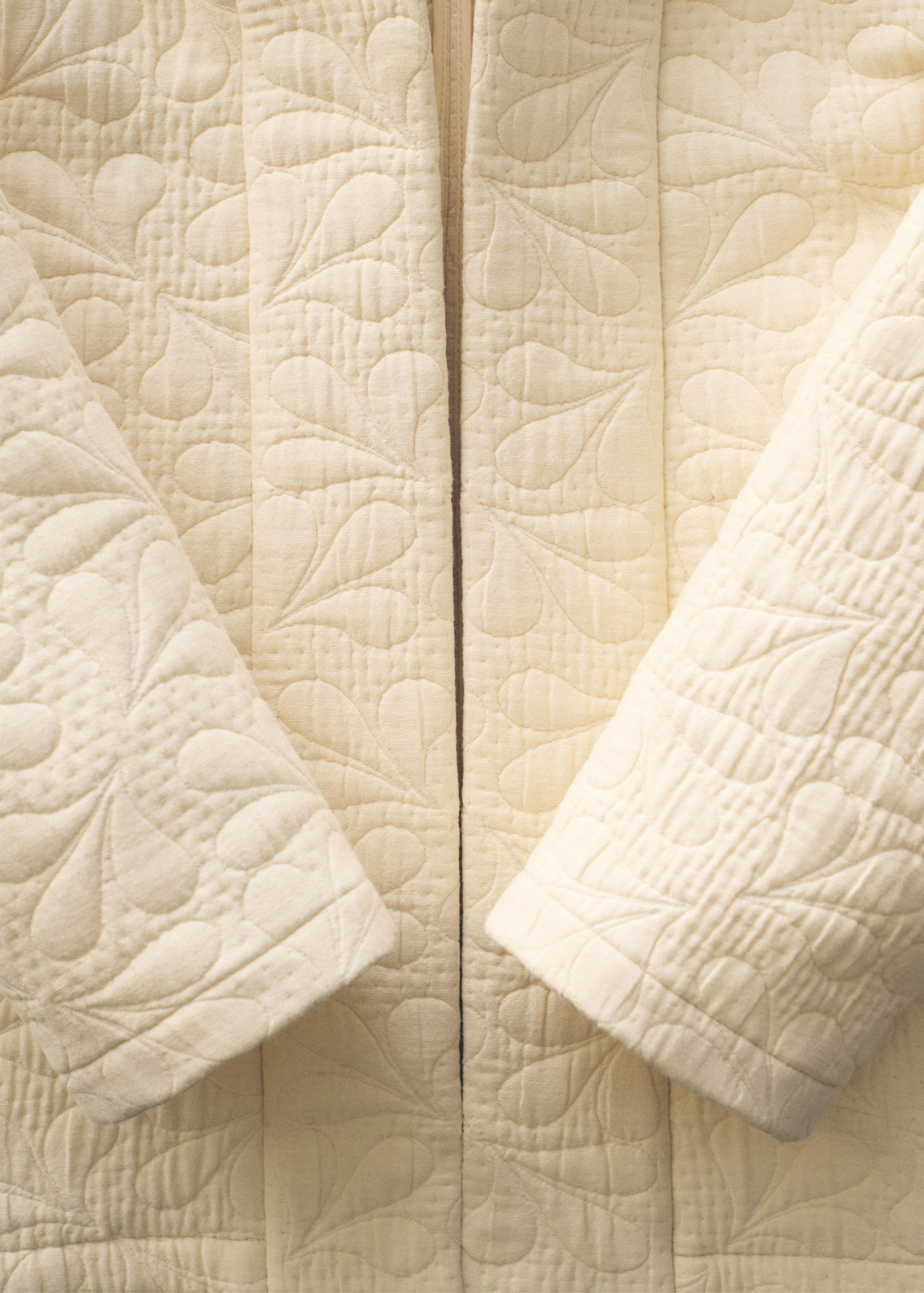 Textured embroidered jacket - Details of the article 5