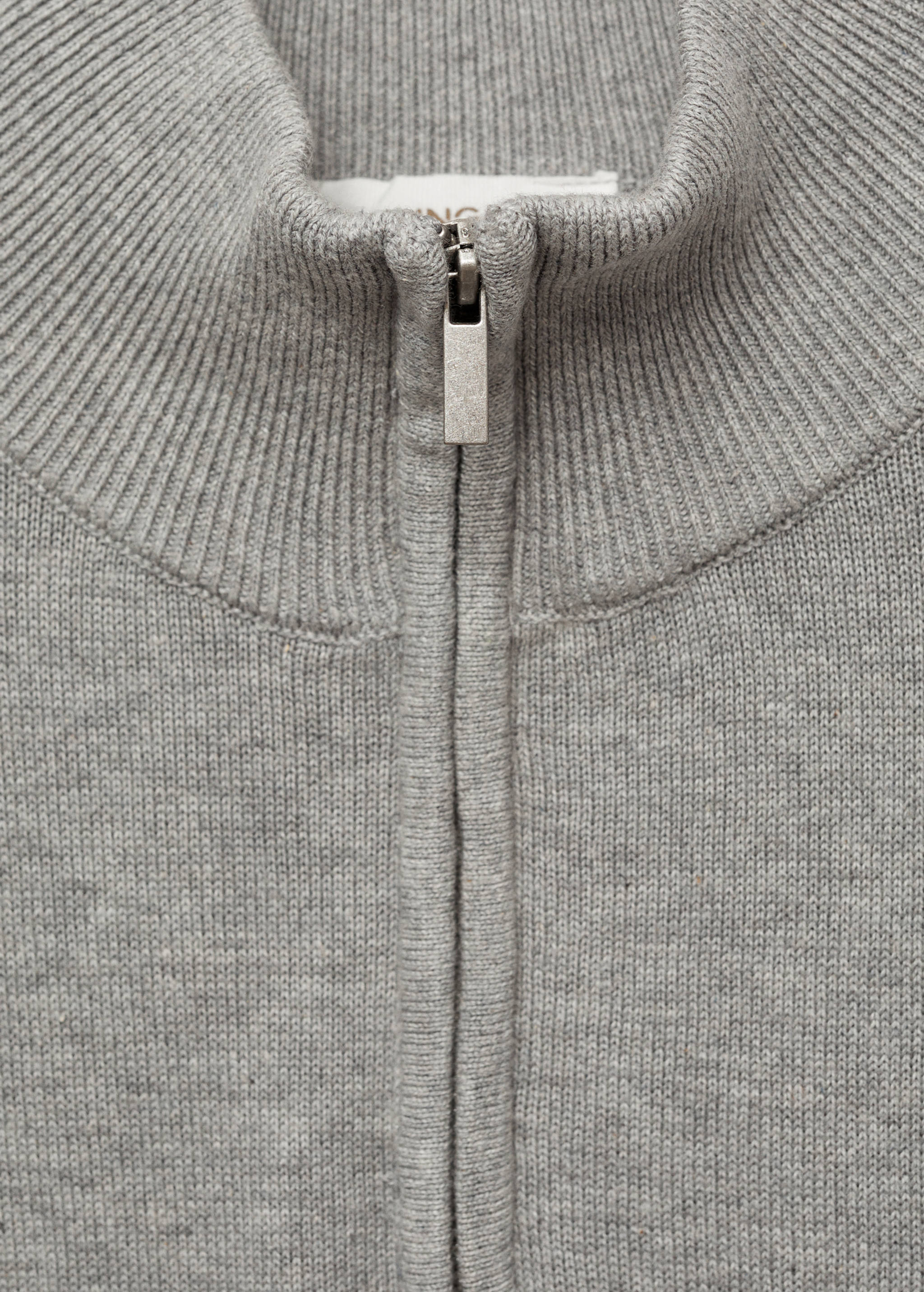 Perkins-neck sweater with zip - Details of the article 8