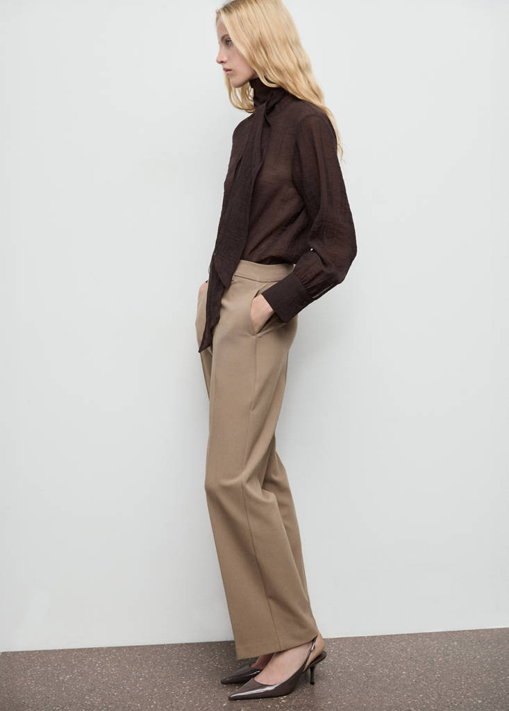 Straight mid-rise trousers — Medium Brown