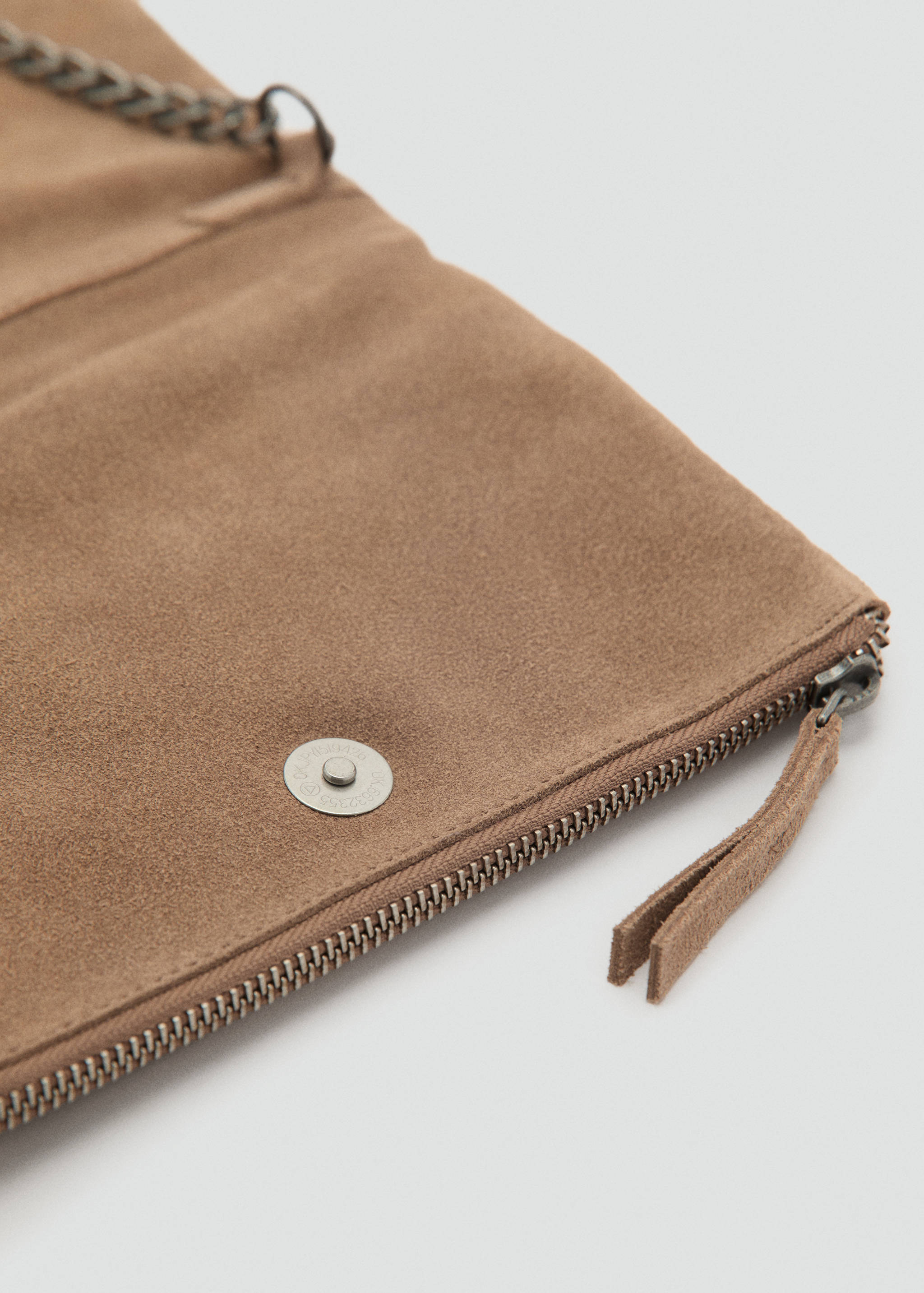 Leather envelope bag - Details of the article 1