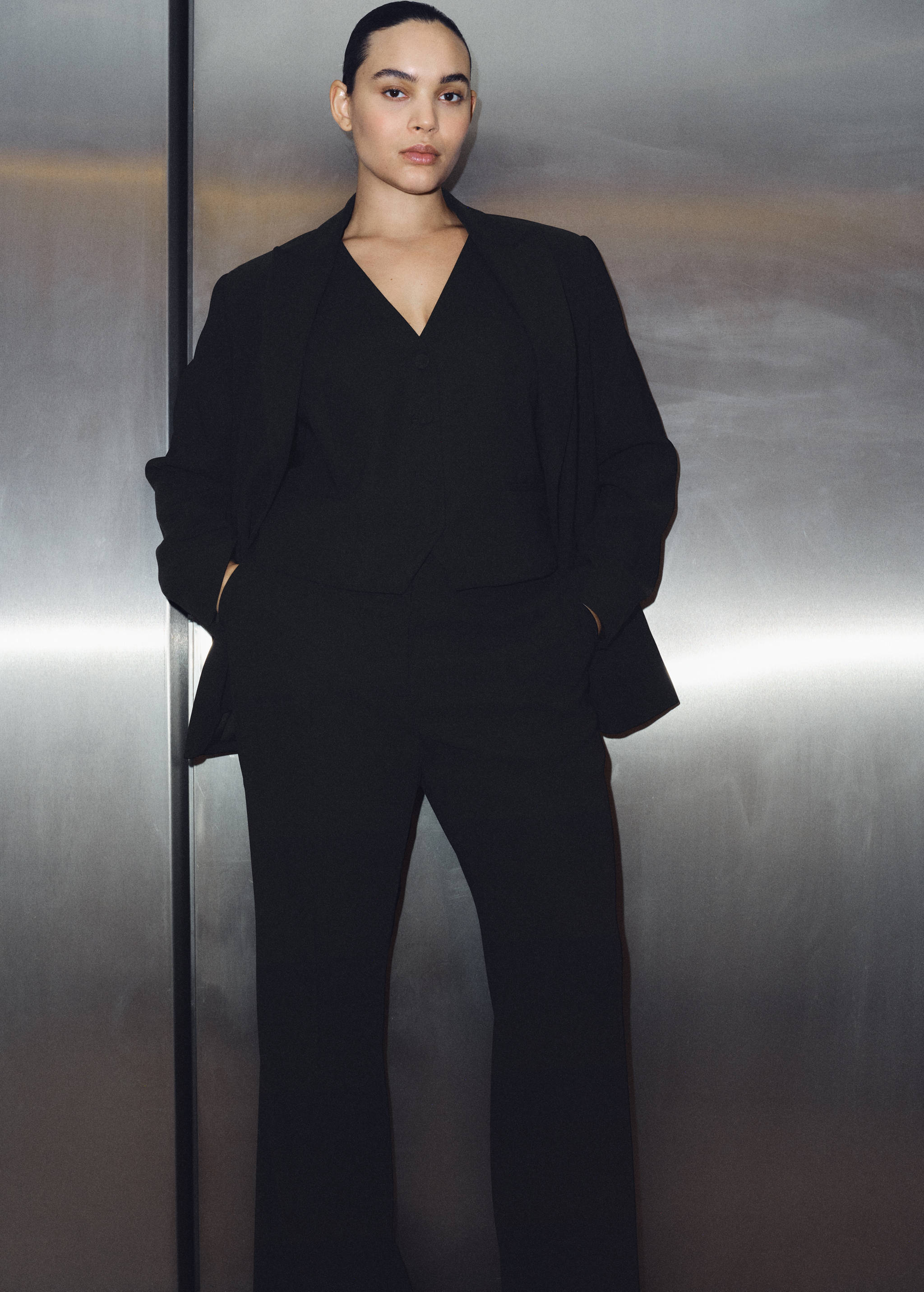 Wide leg suit trousers - Details of the article 9