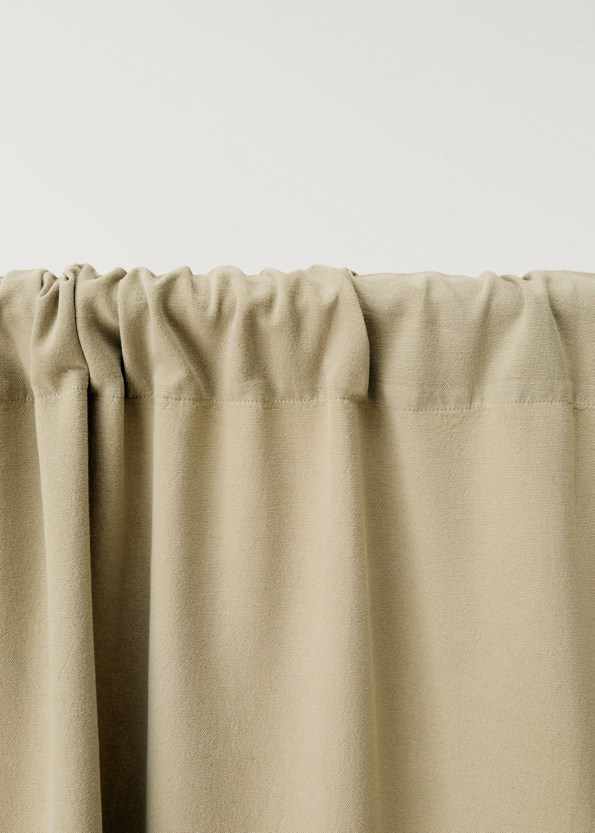 Washed-effect linen curtain - Details of the article 2
