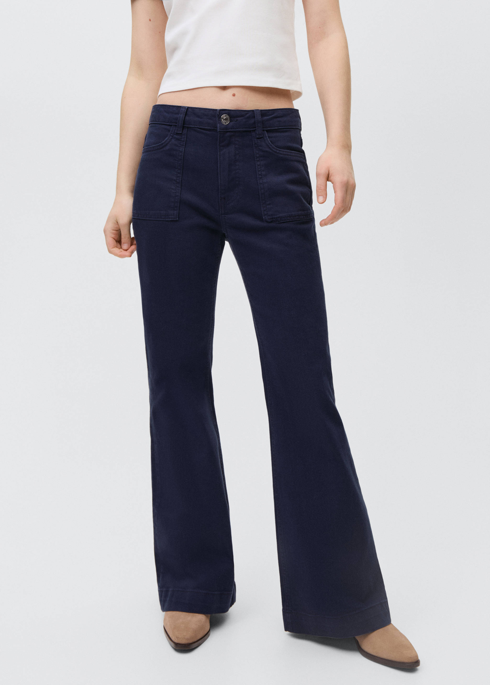 Flared jeans - Details of the article 3
