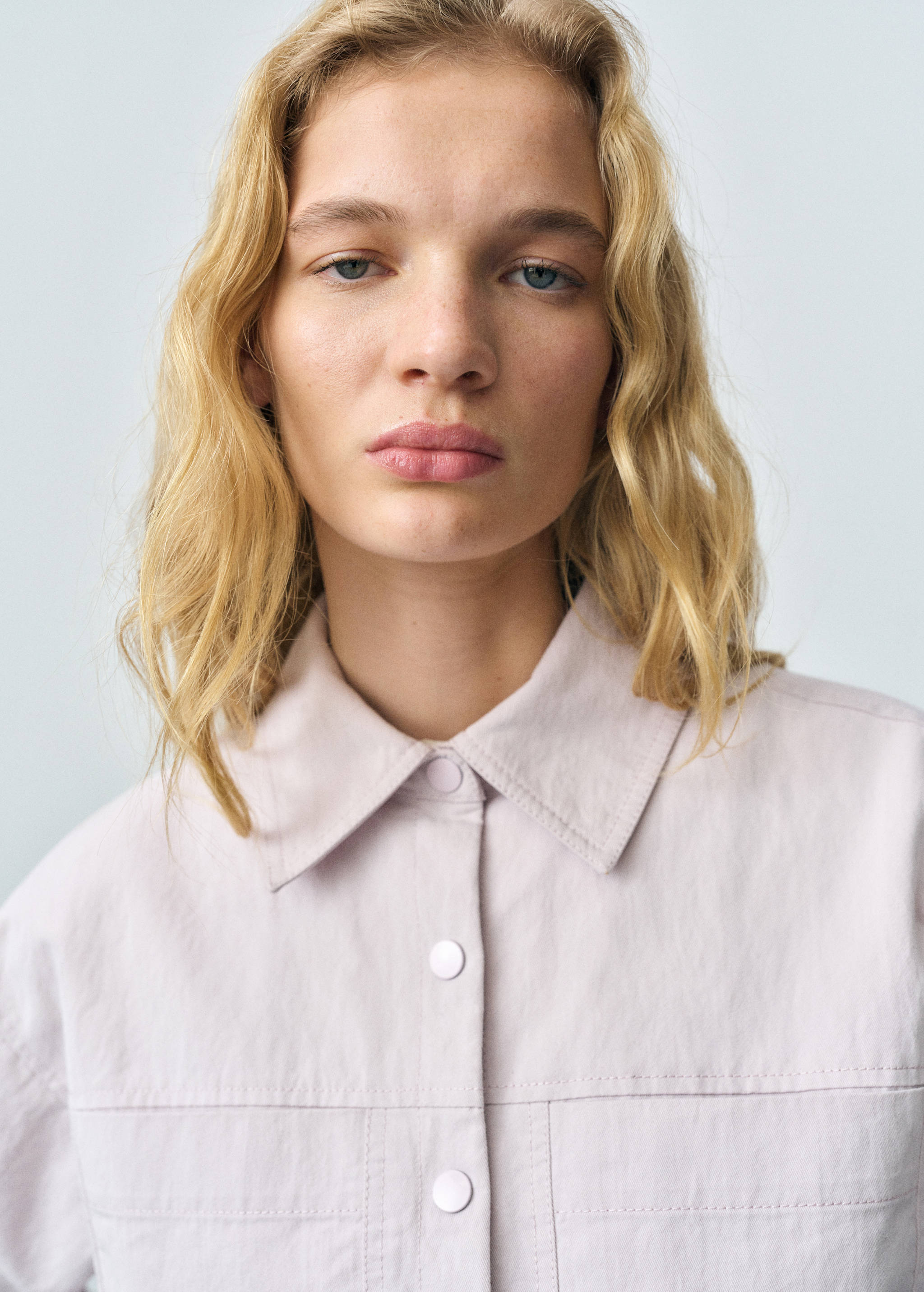 Gathered denim jacket - Details of the article 1