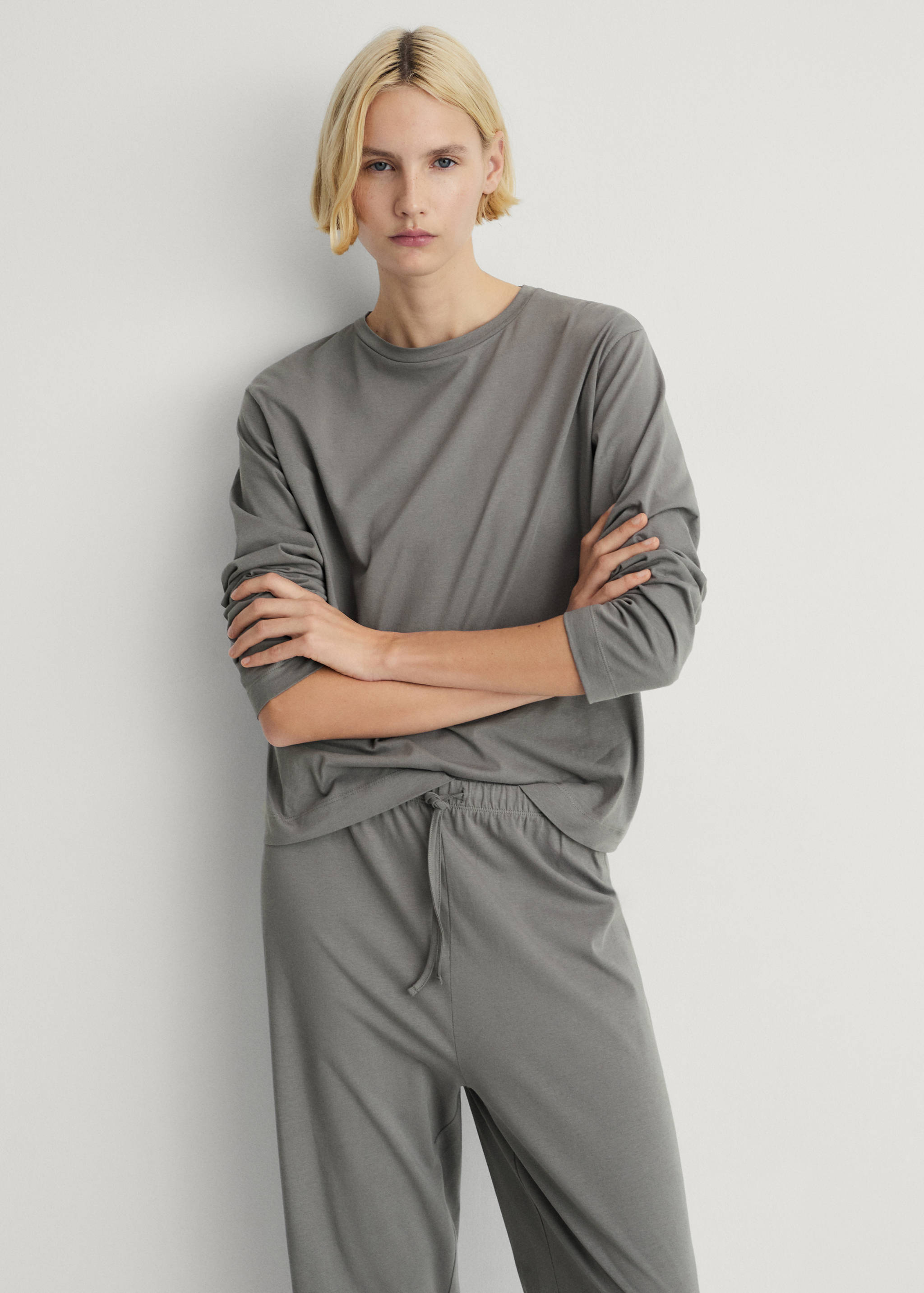 Two-piece plain cotton pyjama set - Medium plane