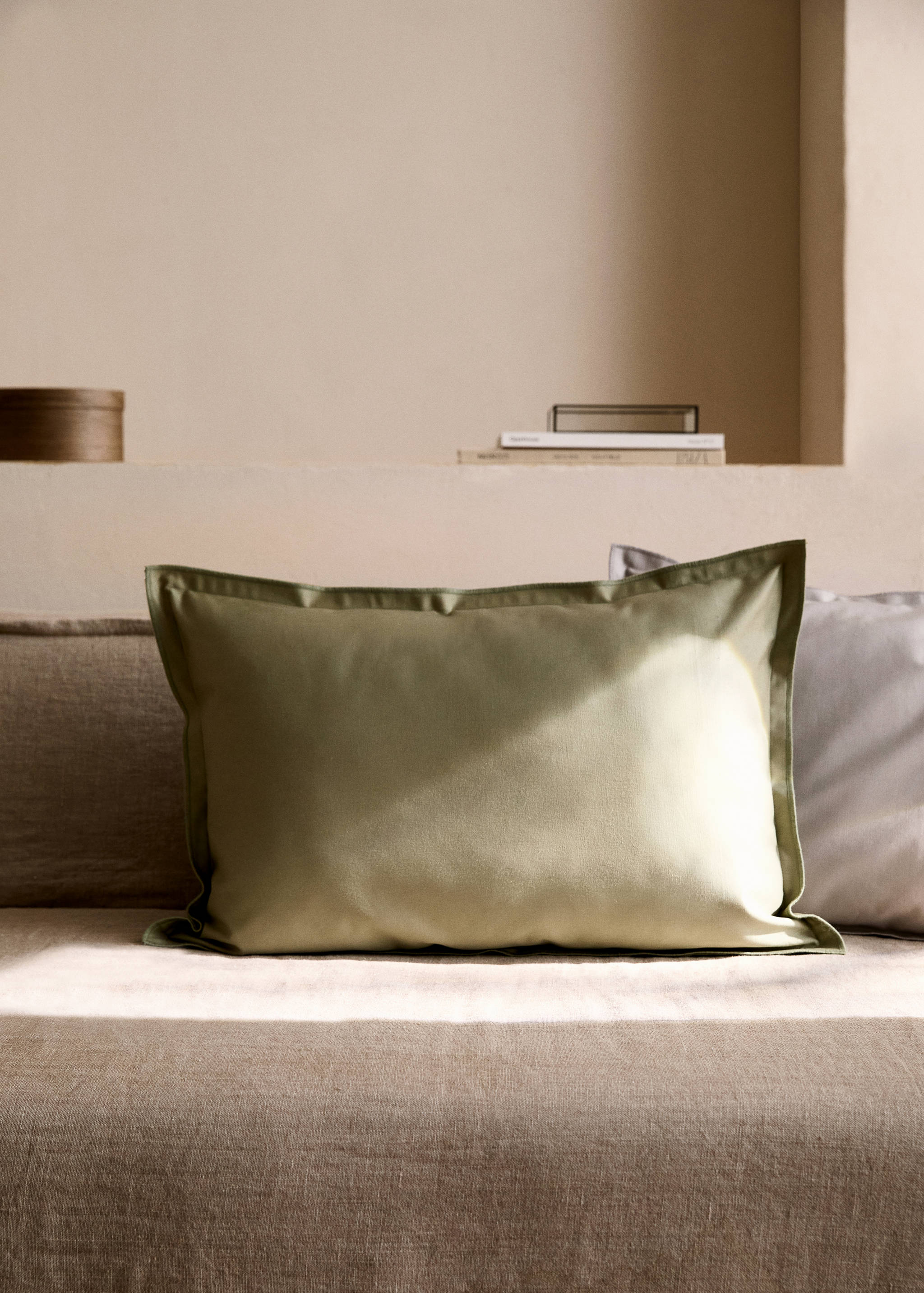 Satin cushion cover 40x60 cm - General plane