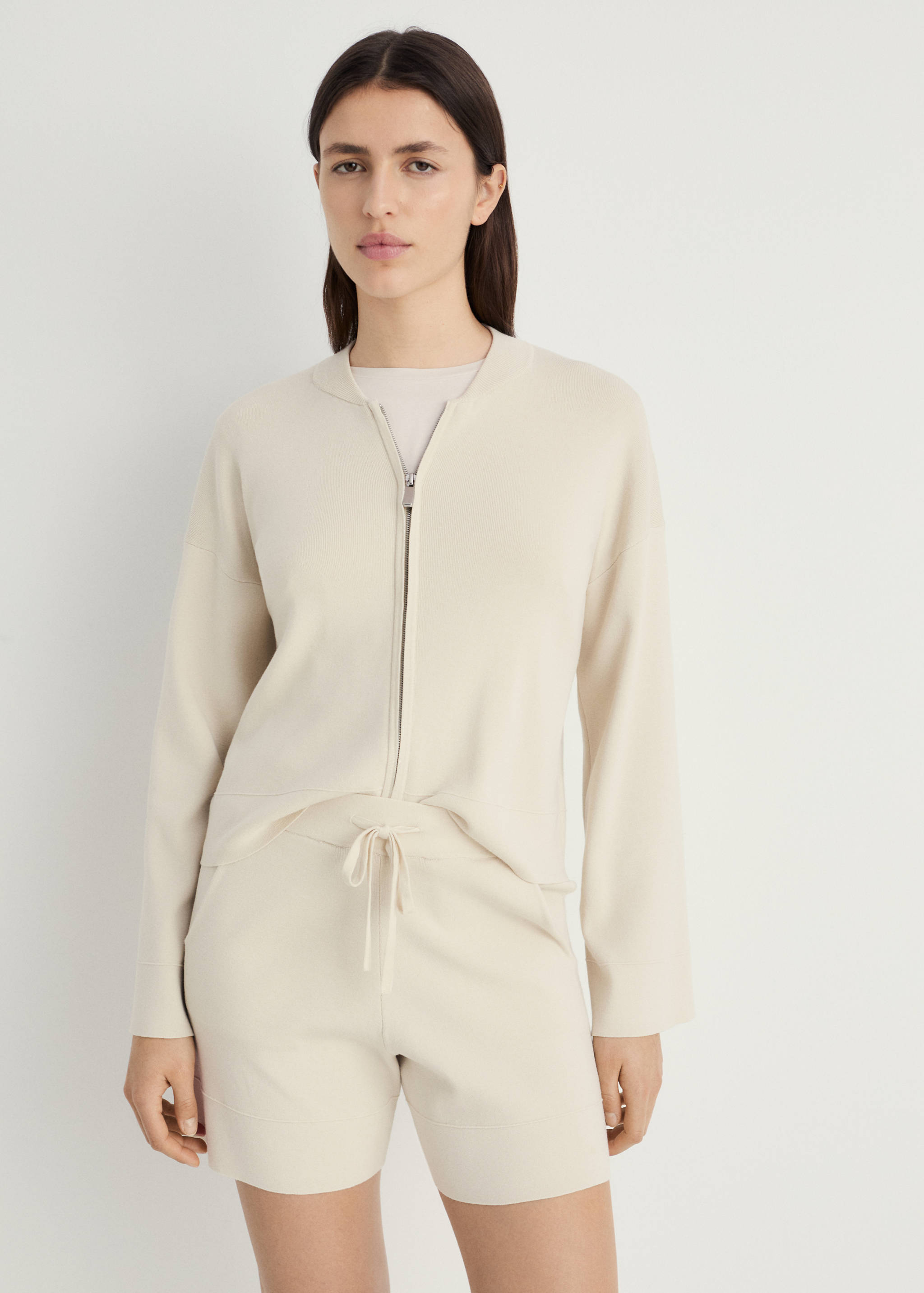 Ribbed knitted shorts - Details of the article 1