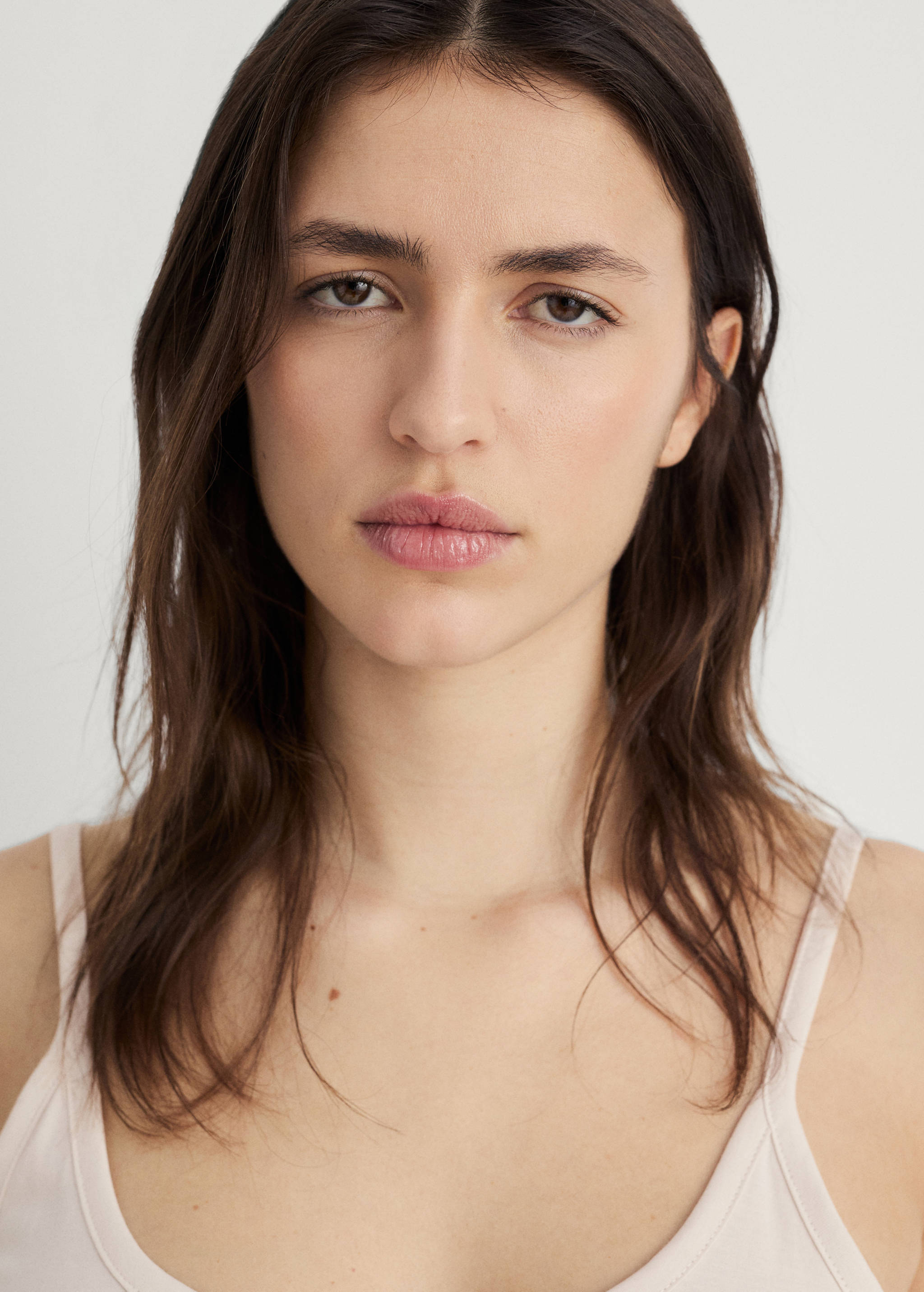 Plain cotton nightgown with straps - Details of the article 1