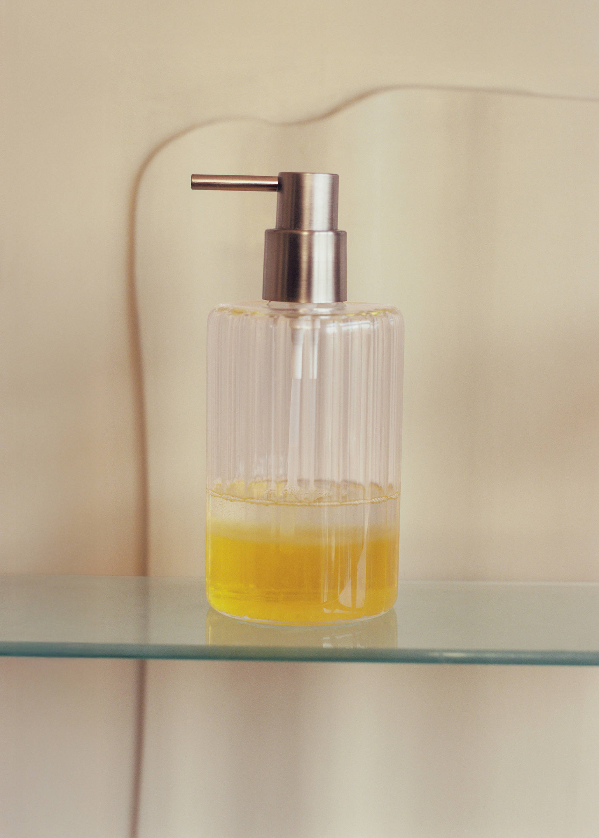 Borosilicate soap dispenser - Details of the article 7