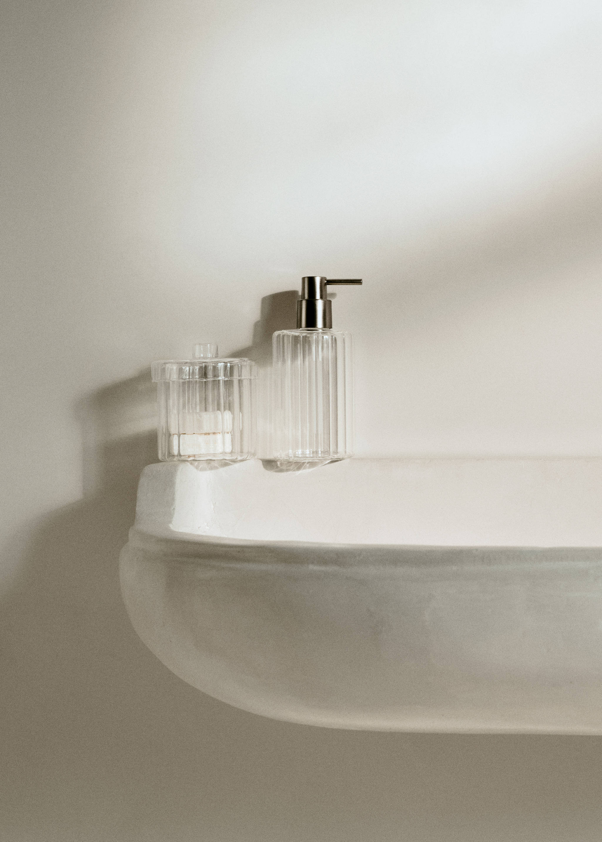 Borosilicate soap dispenser - Details of the article 6