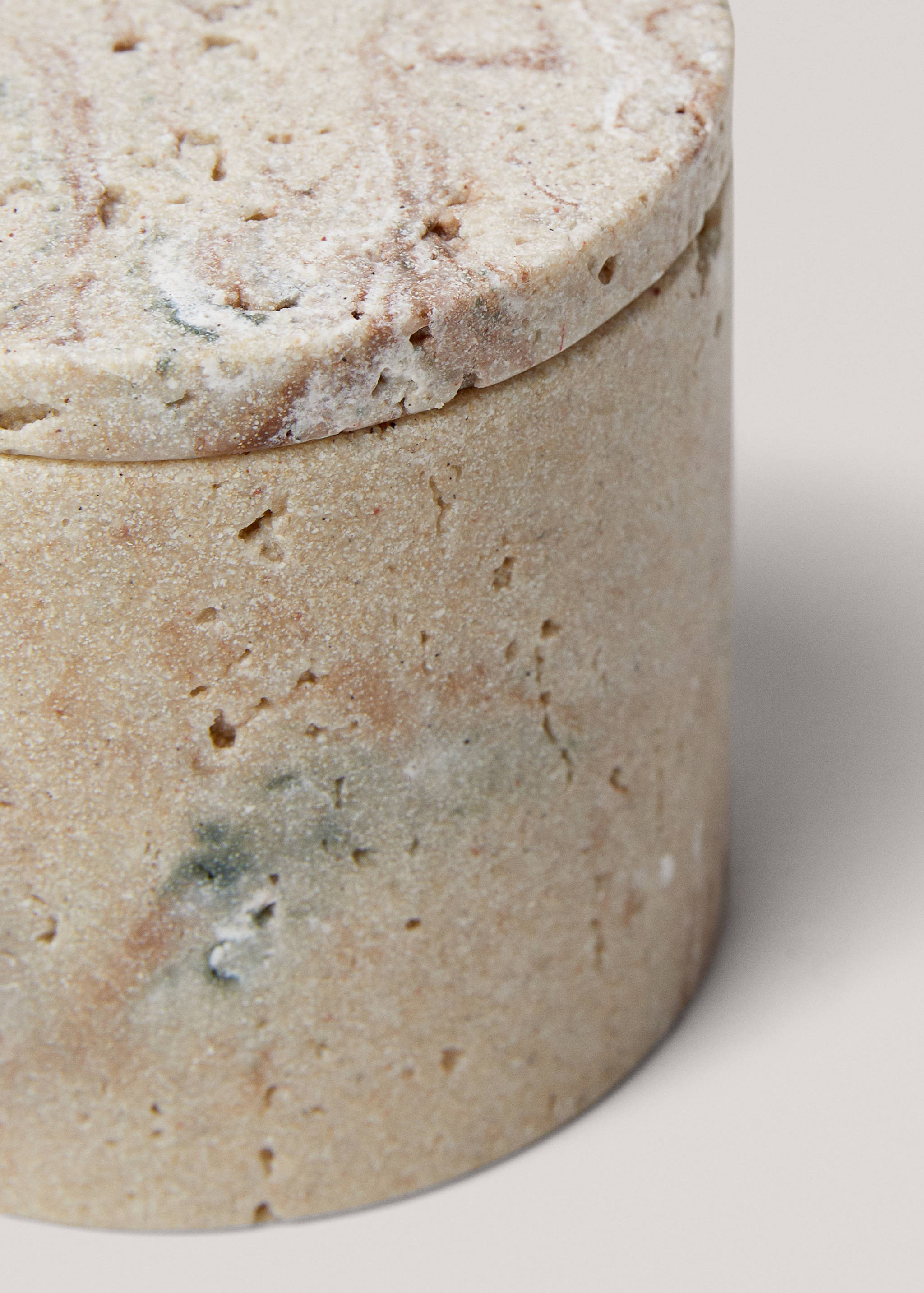 Small marble-effect resin bottle - Details of the article 1