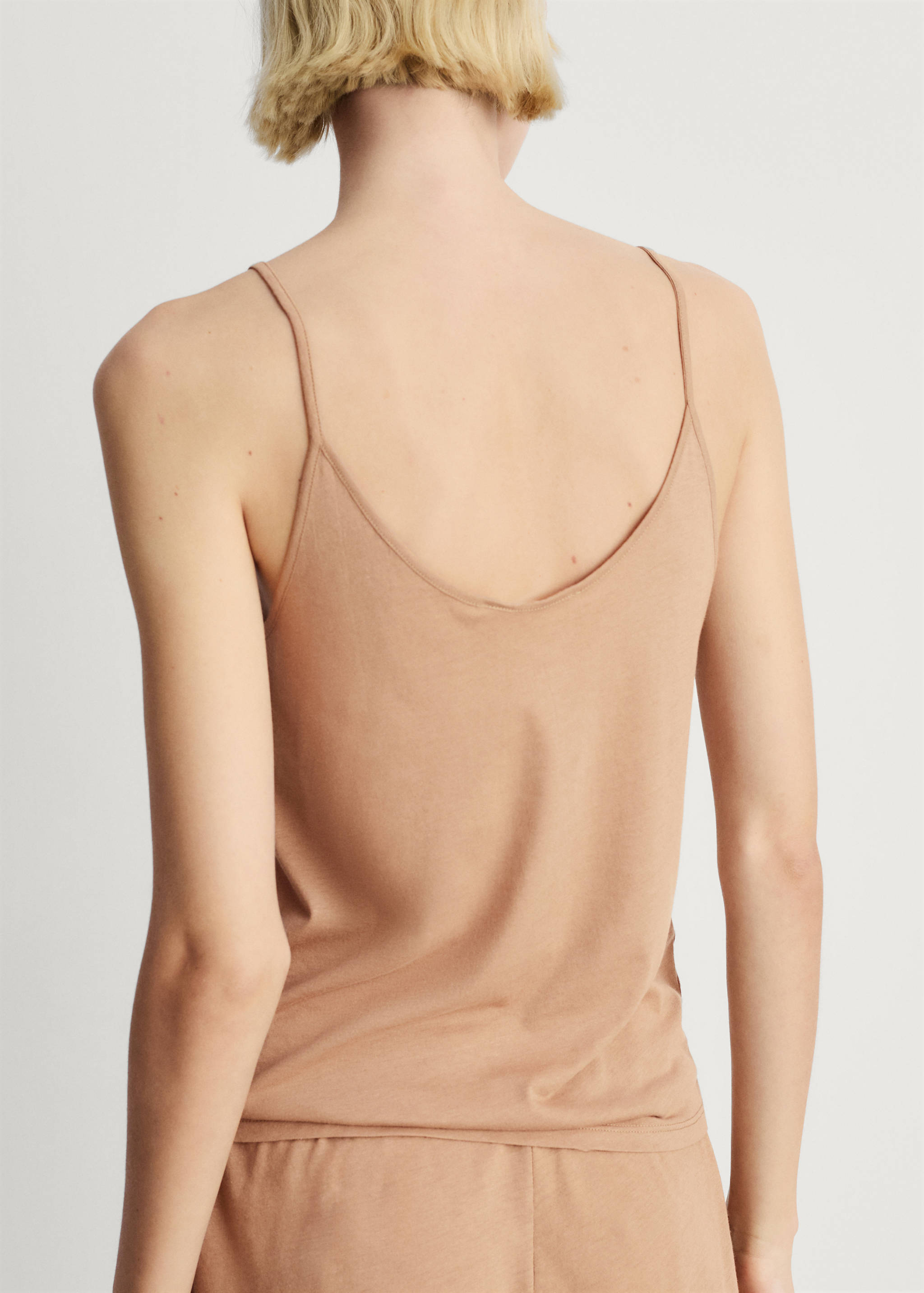 Хлопковый пижамный топ с кружевом контрастного тона - Обратная сторона изделия