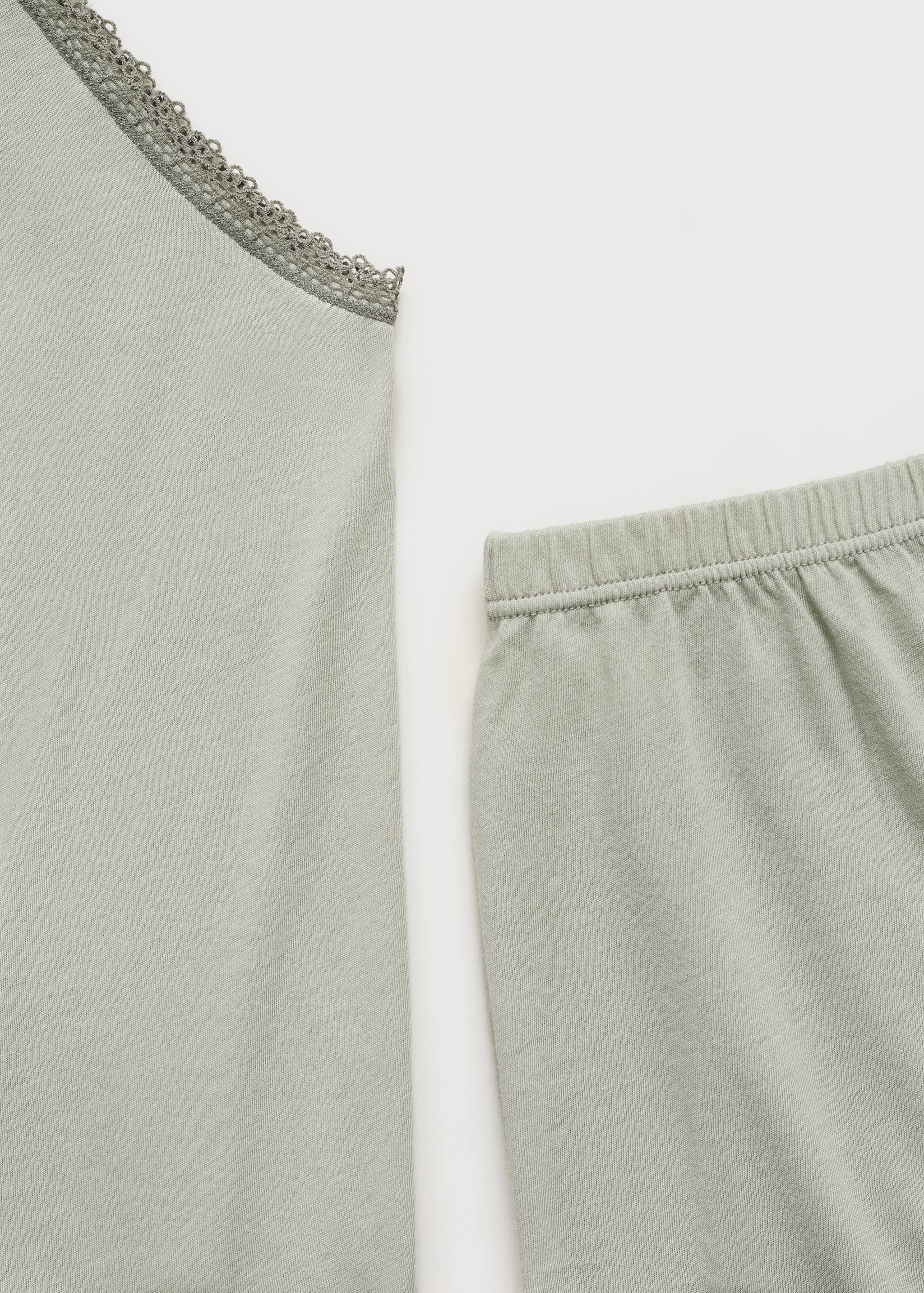 Cotton pyjama top with lace contrast - Details of the article 0