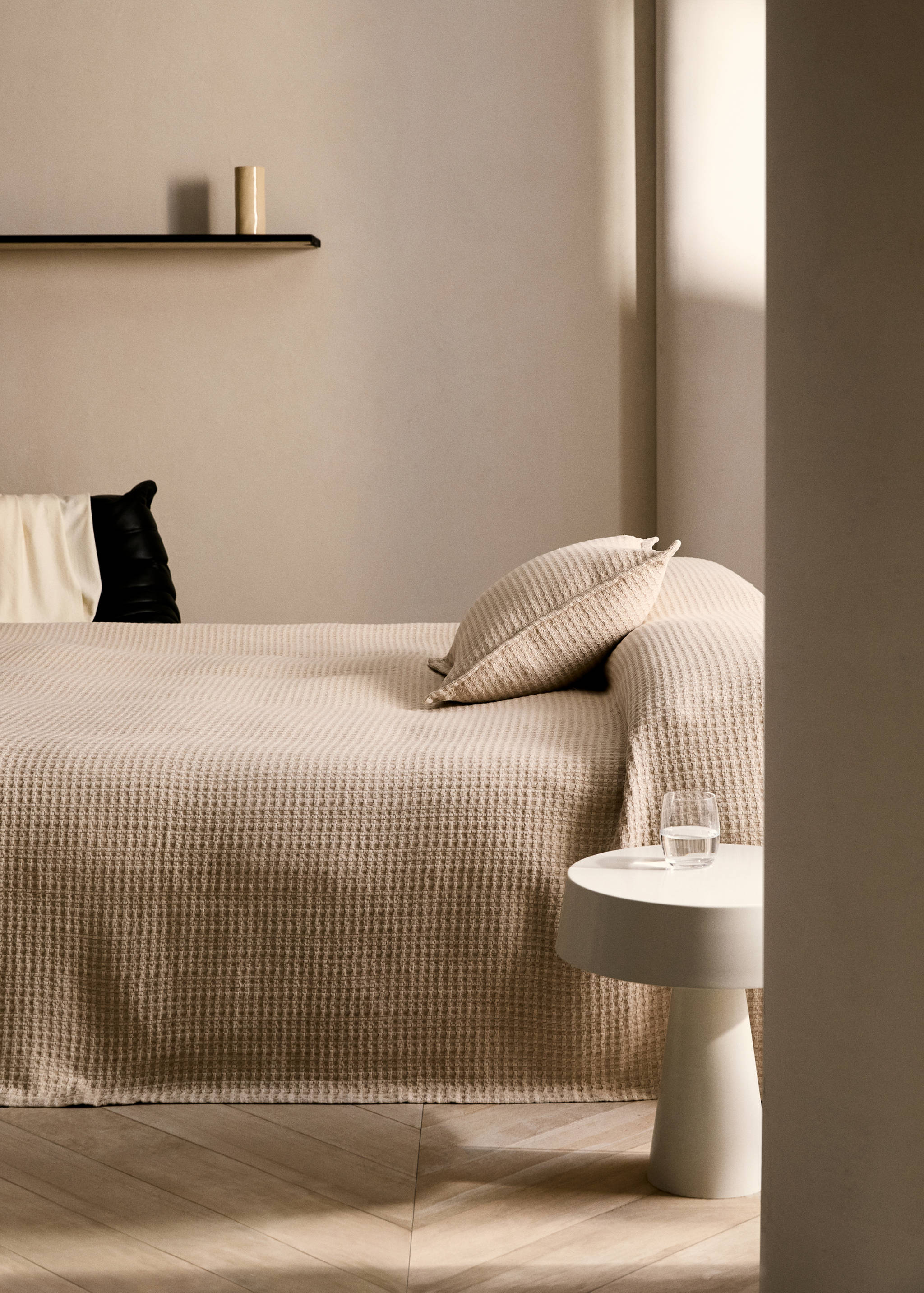 Cuvertură din in și bumbac texturată pentru pat de 130/150 cm - Plan general