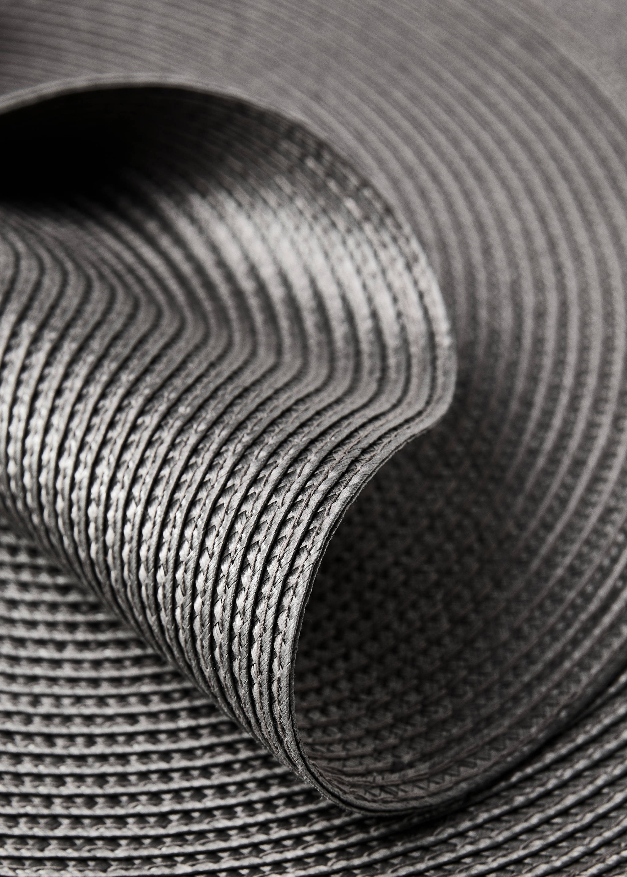 Getextureerde ronde placemats met reliëf - Detail van het artikel 2