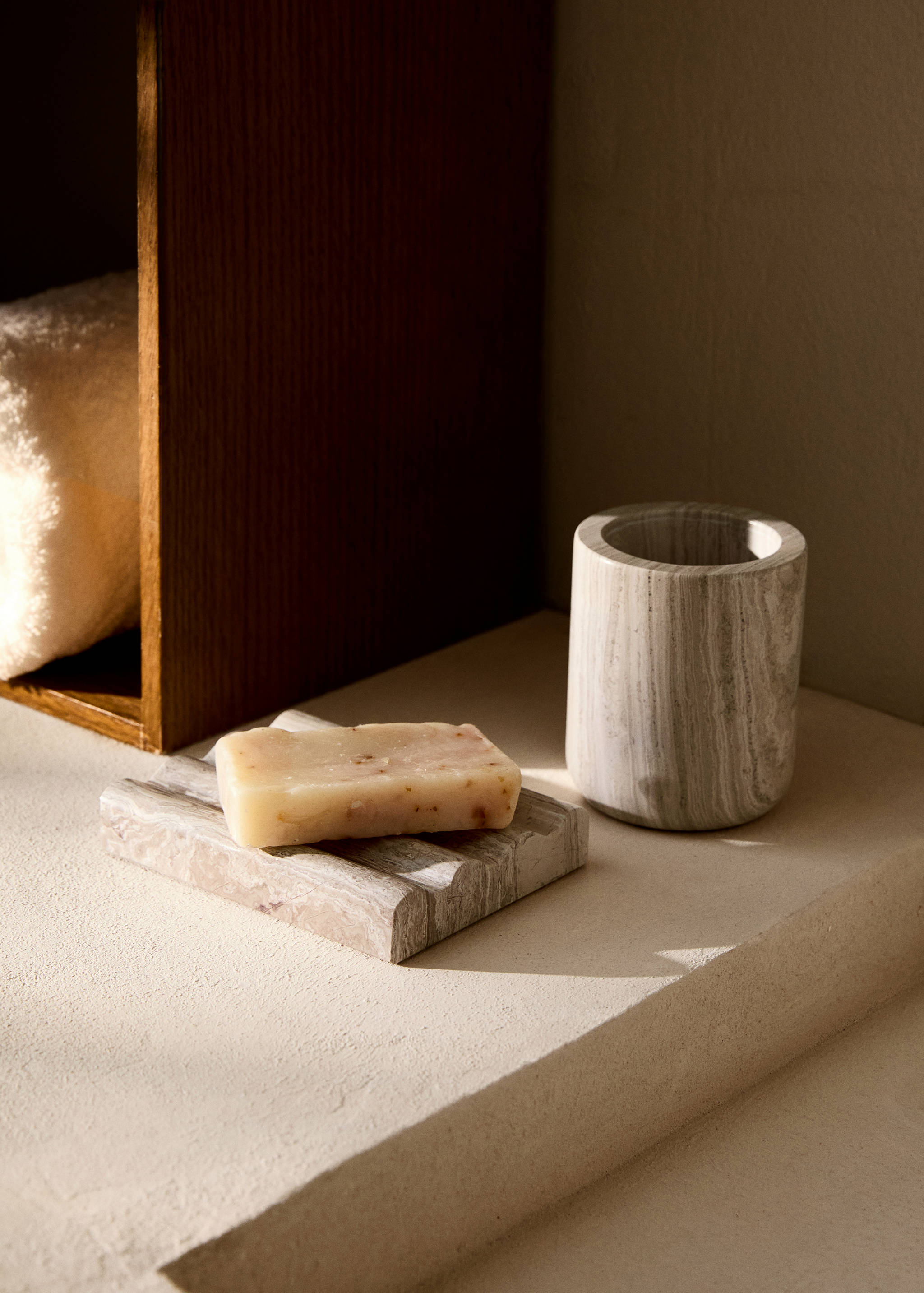 Marble soap dish - General plane